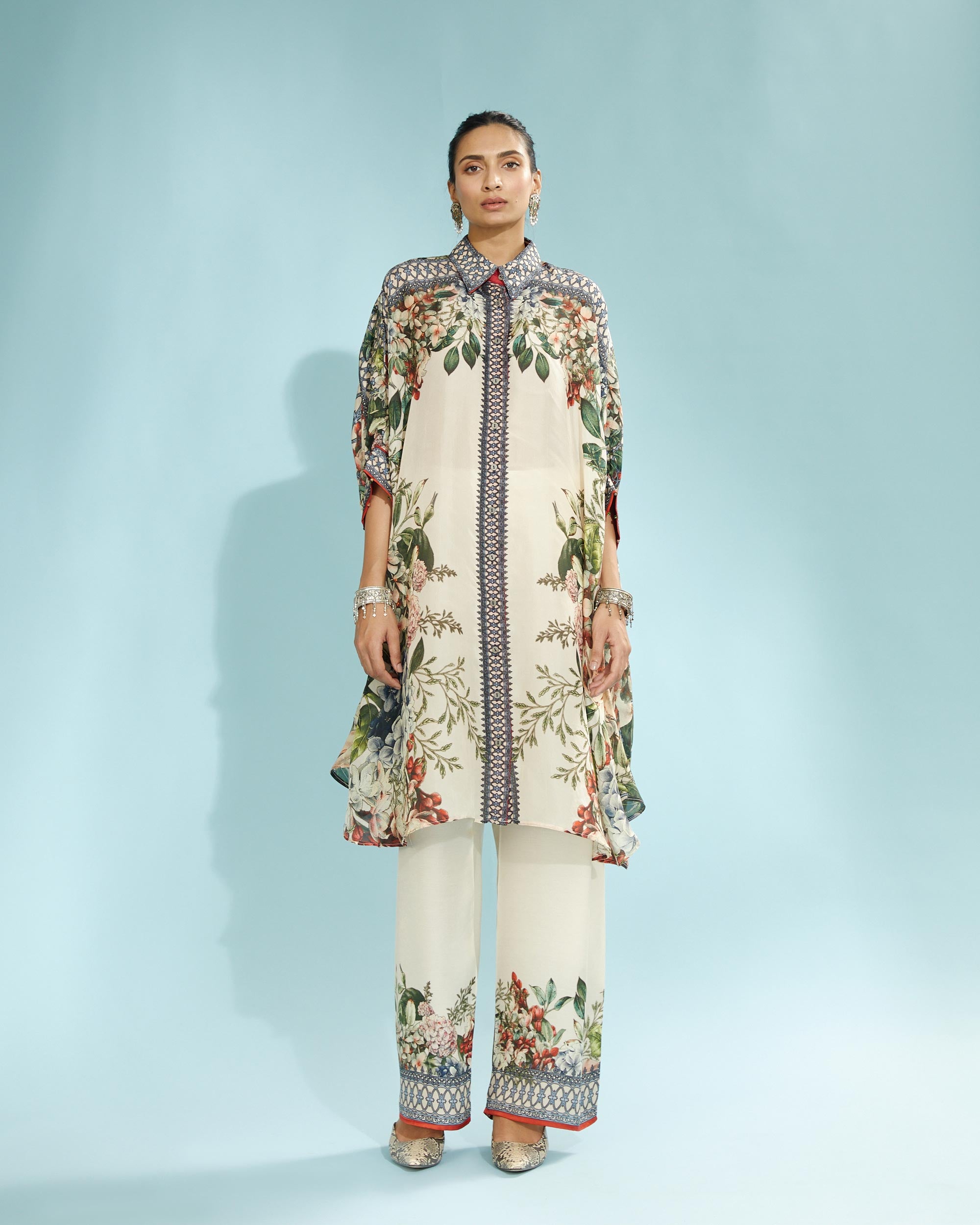 A Notting Hill Summer : Kamara - Beige
