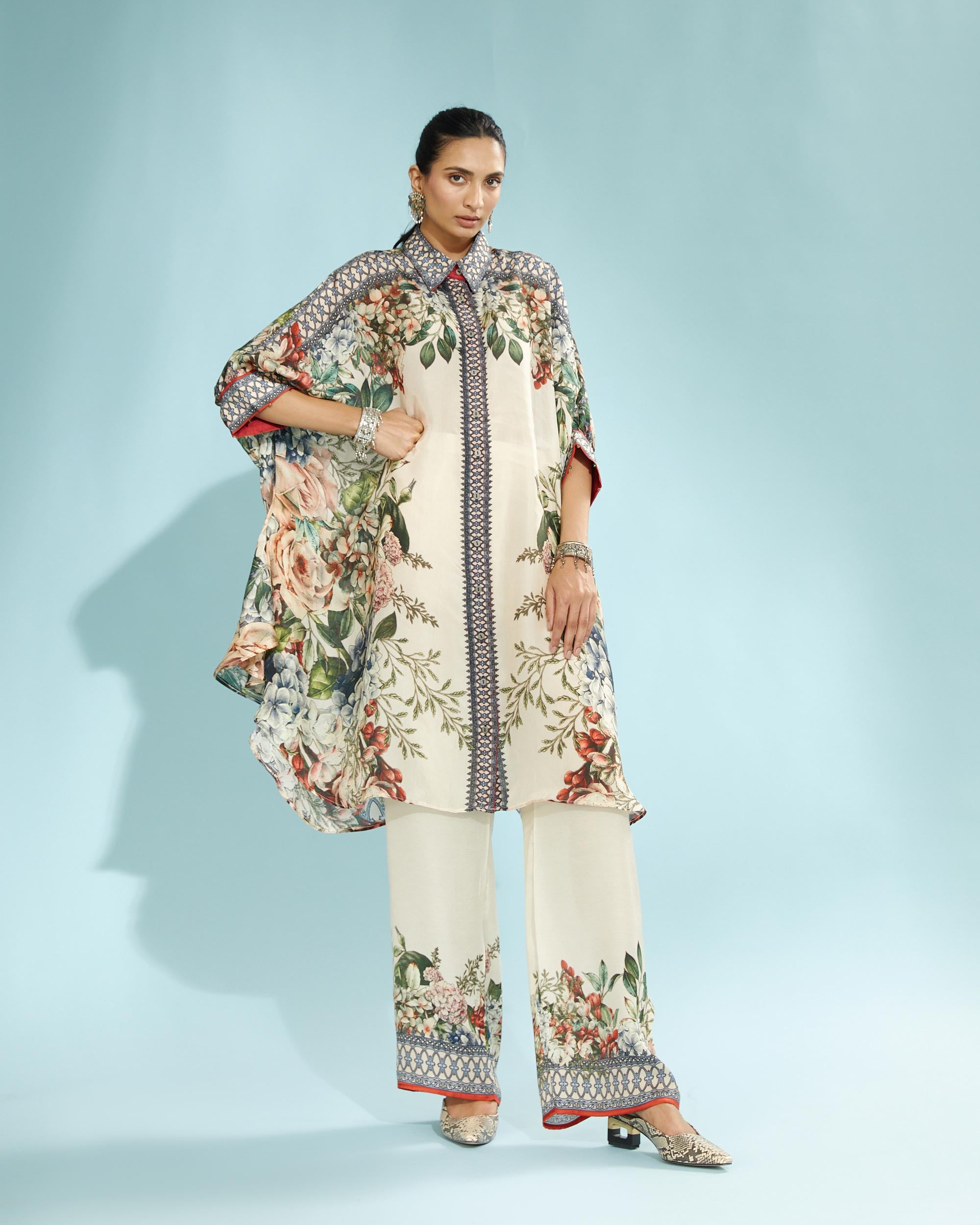 A Notting Hill Summer : Kamara - Beige