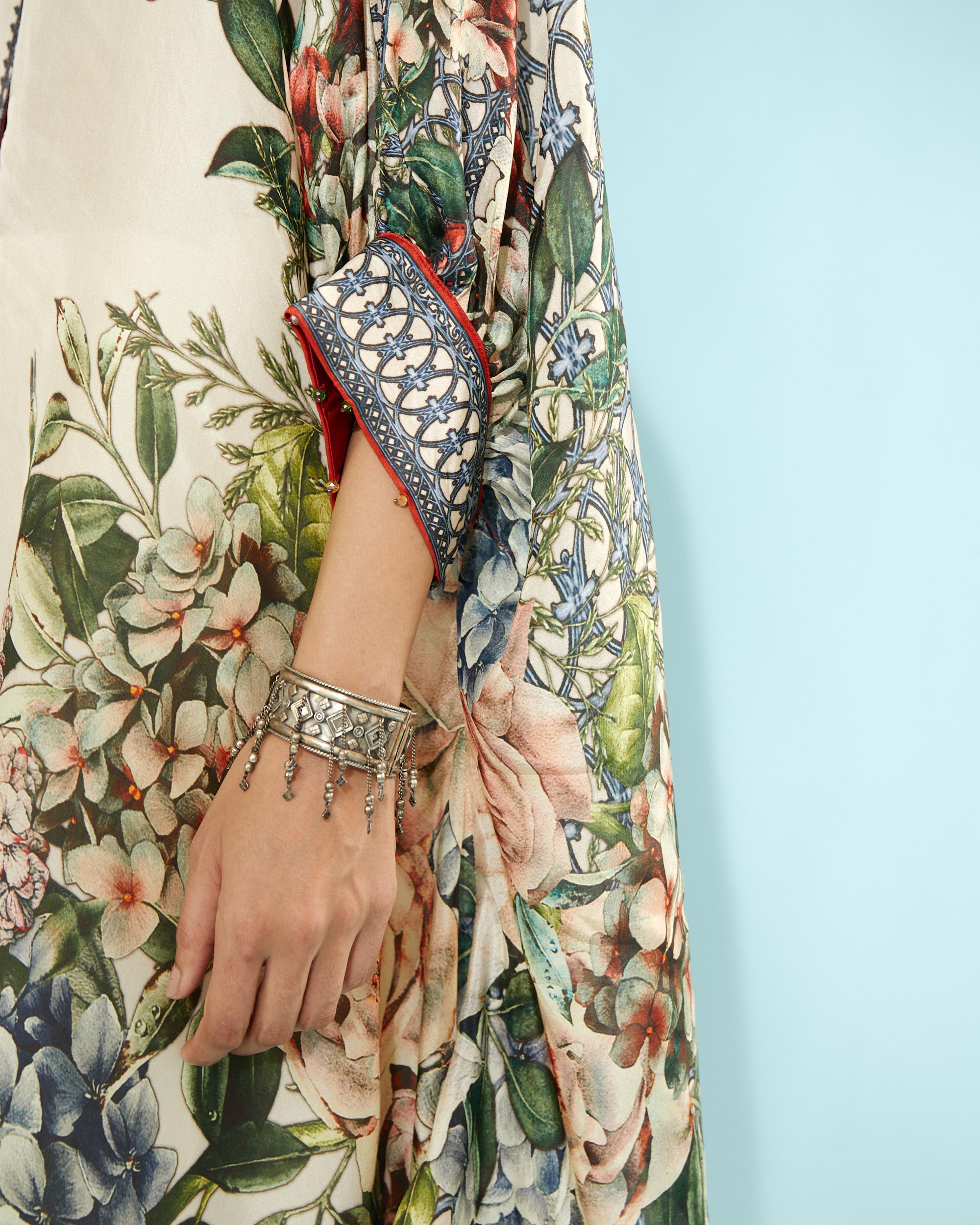 A Notting Hill Summer : Kamara - Beige