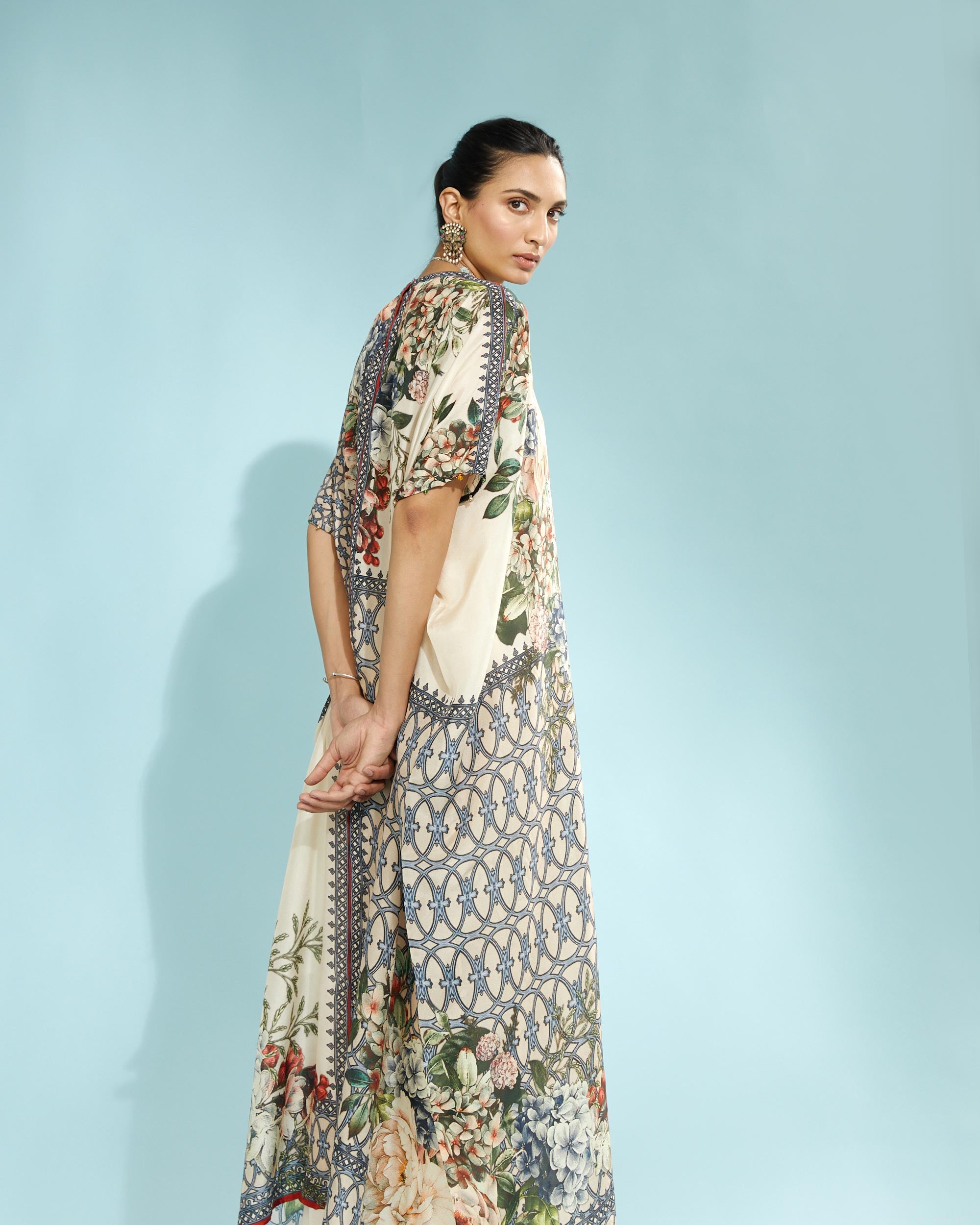 A Notting Hill Summer : Majida - Beige