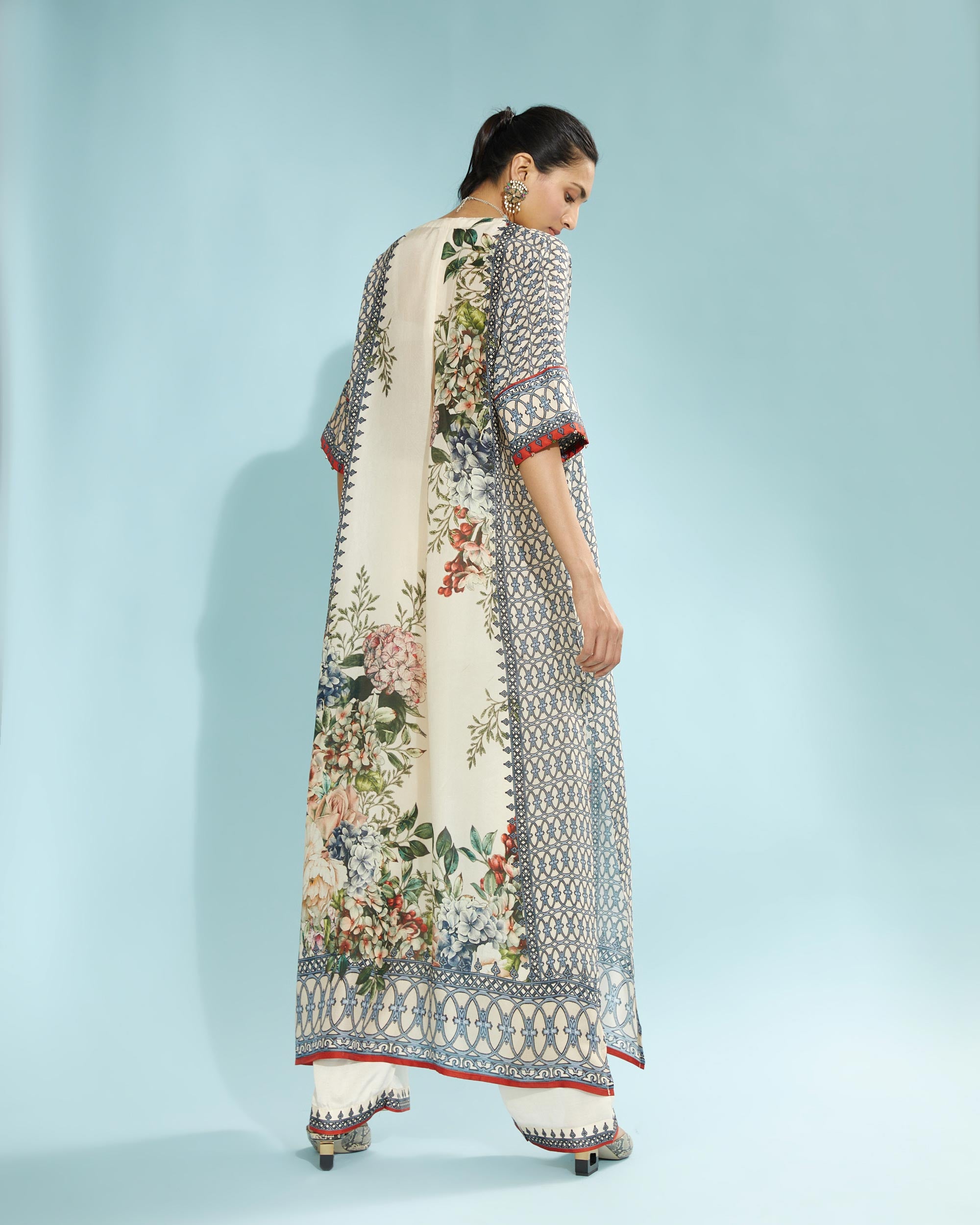 A Notting Hill Summer : Banera - Beige