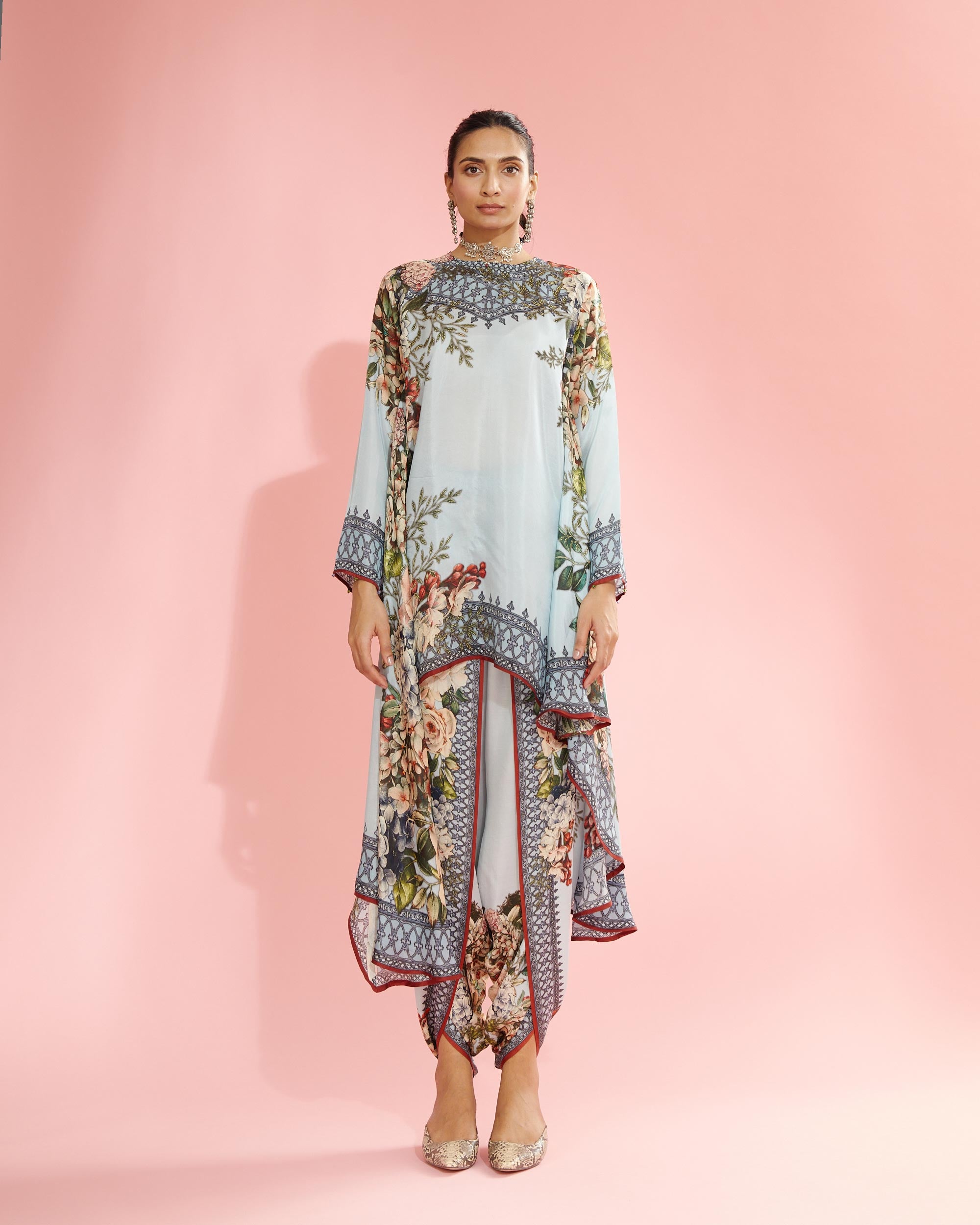 A Notting Hill Summer : Aafreen - Powder Blue