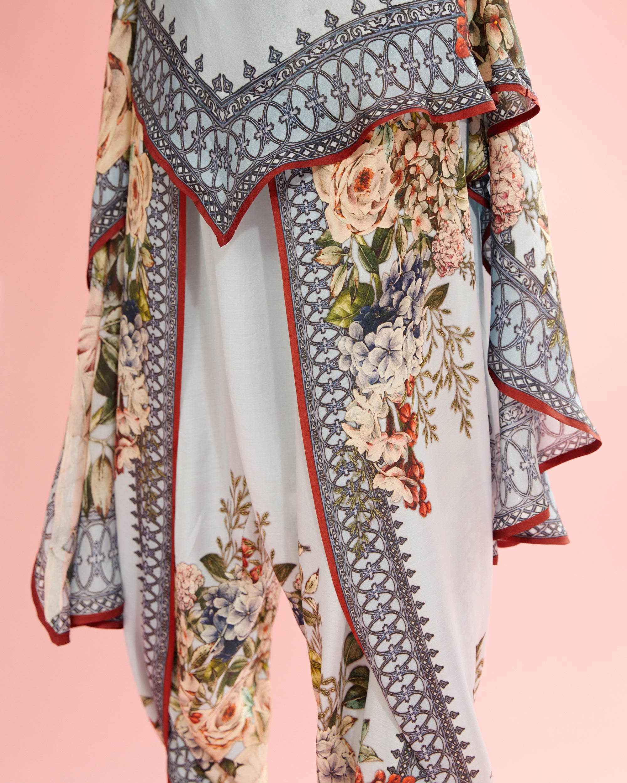 A Notting Hill Summer : Aafreen - Powder Blue