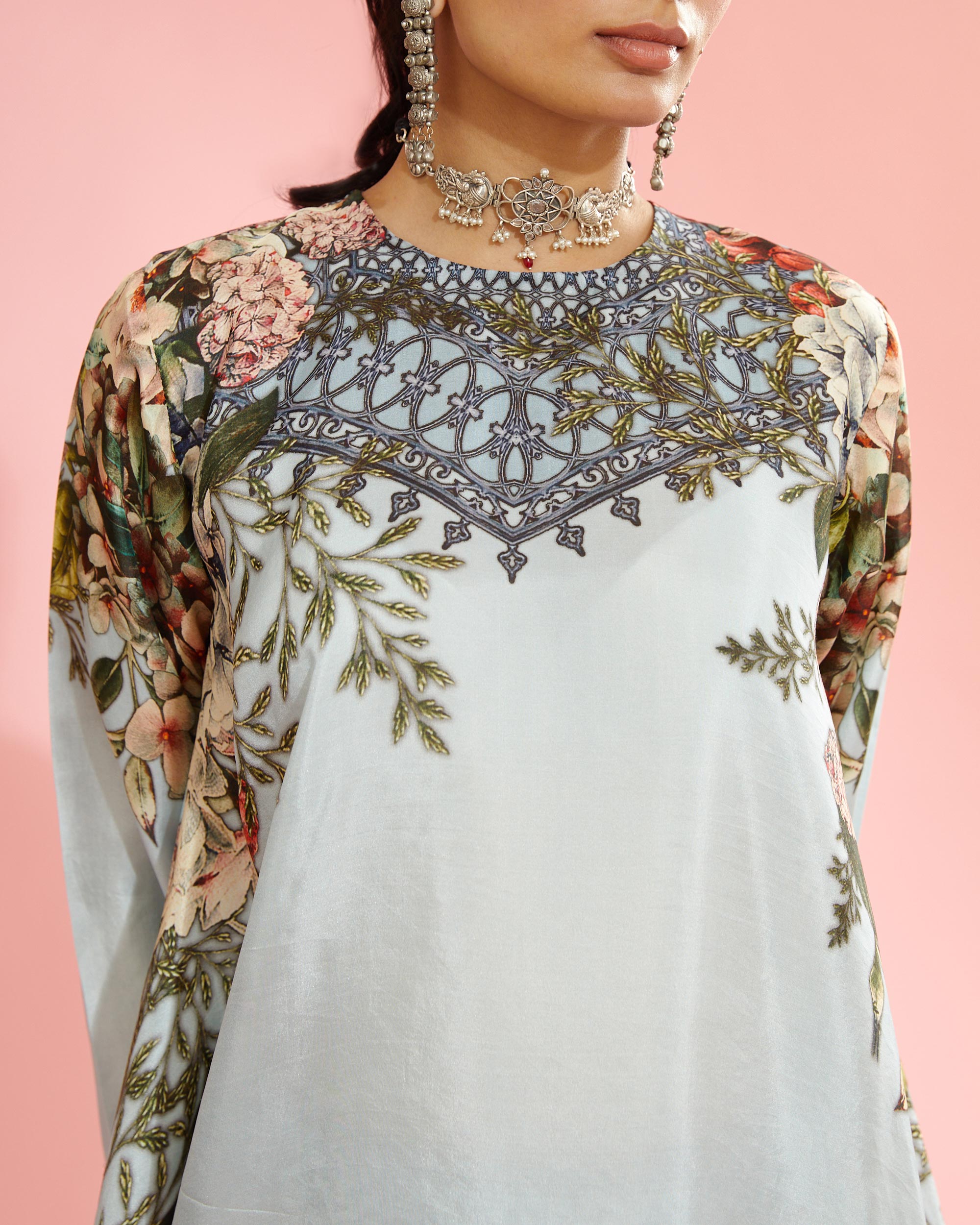 A Notting Hill Summer : Aafreen - Powder Blue