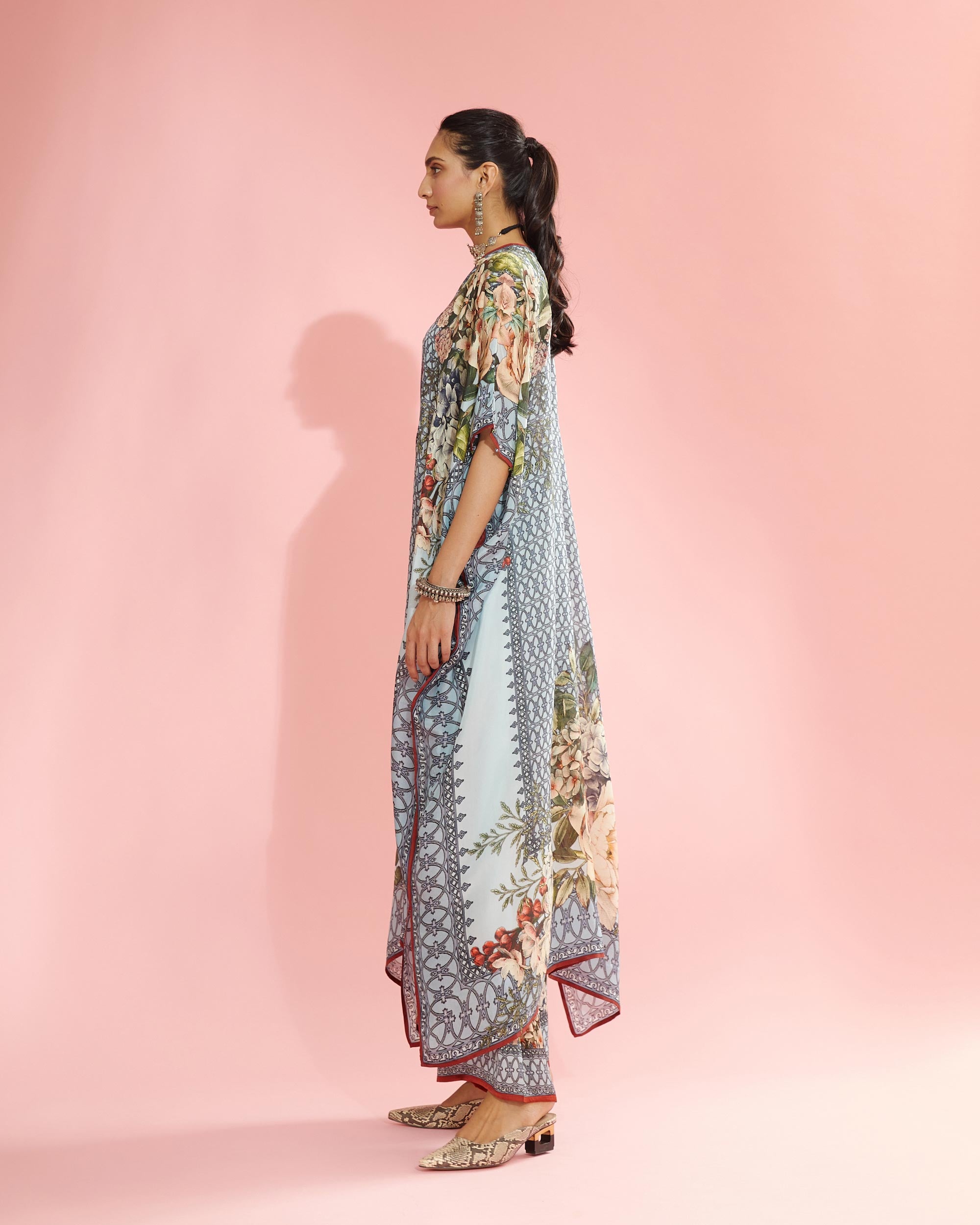 A Notting Hill Summer : Kaliza - Powder Blue