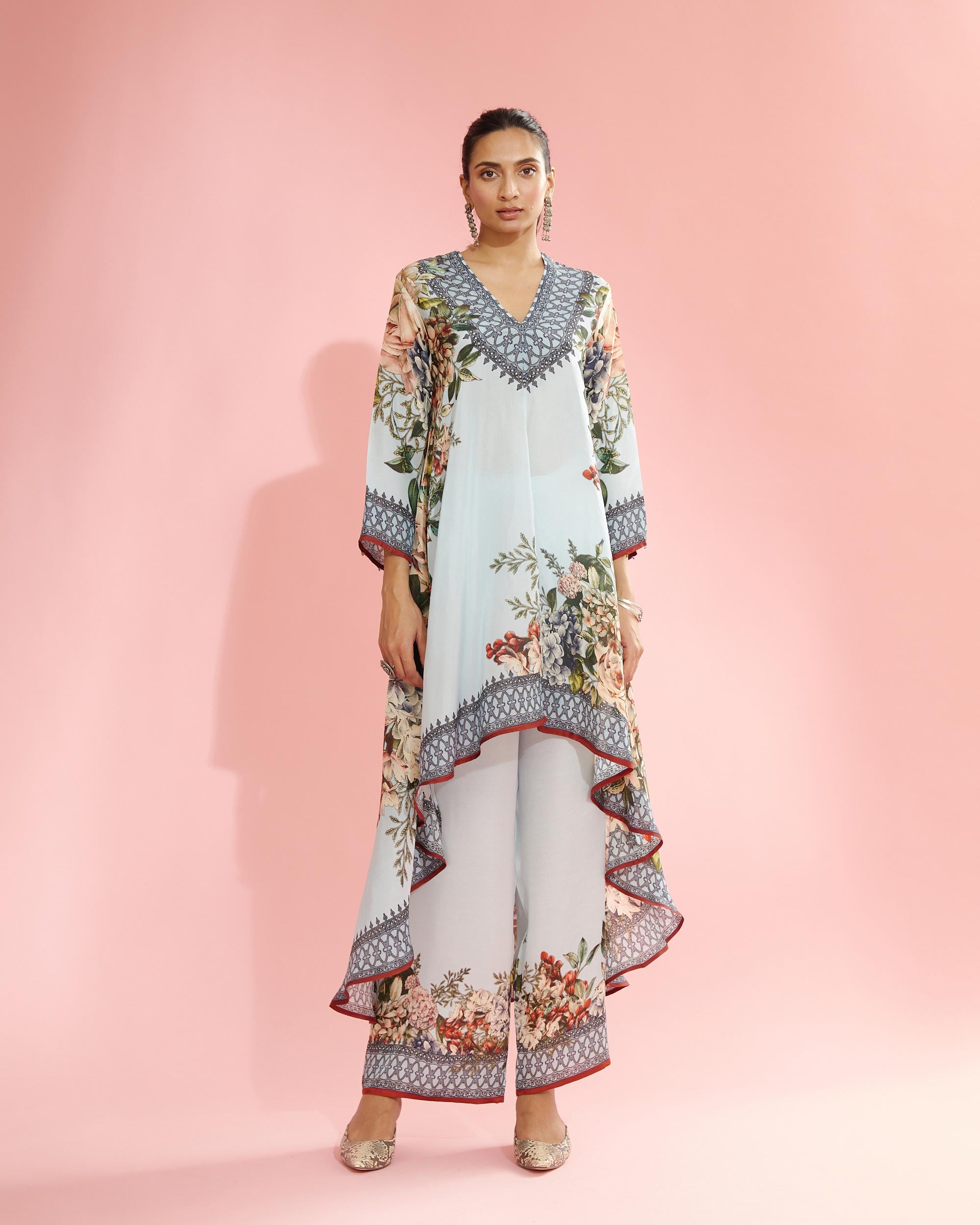 A Notting Hill Summer : Aarvi - Powder Blue