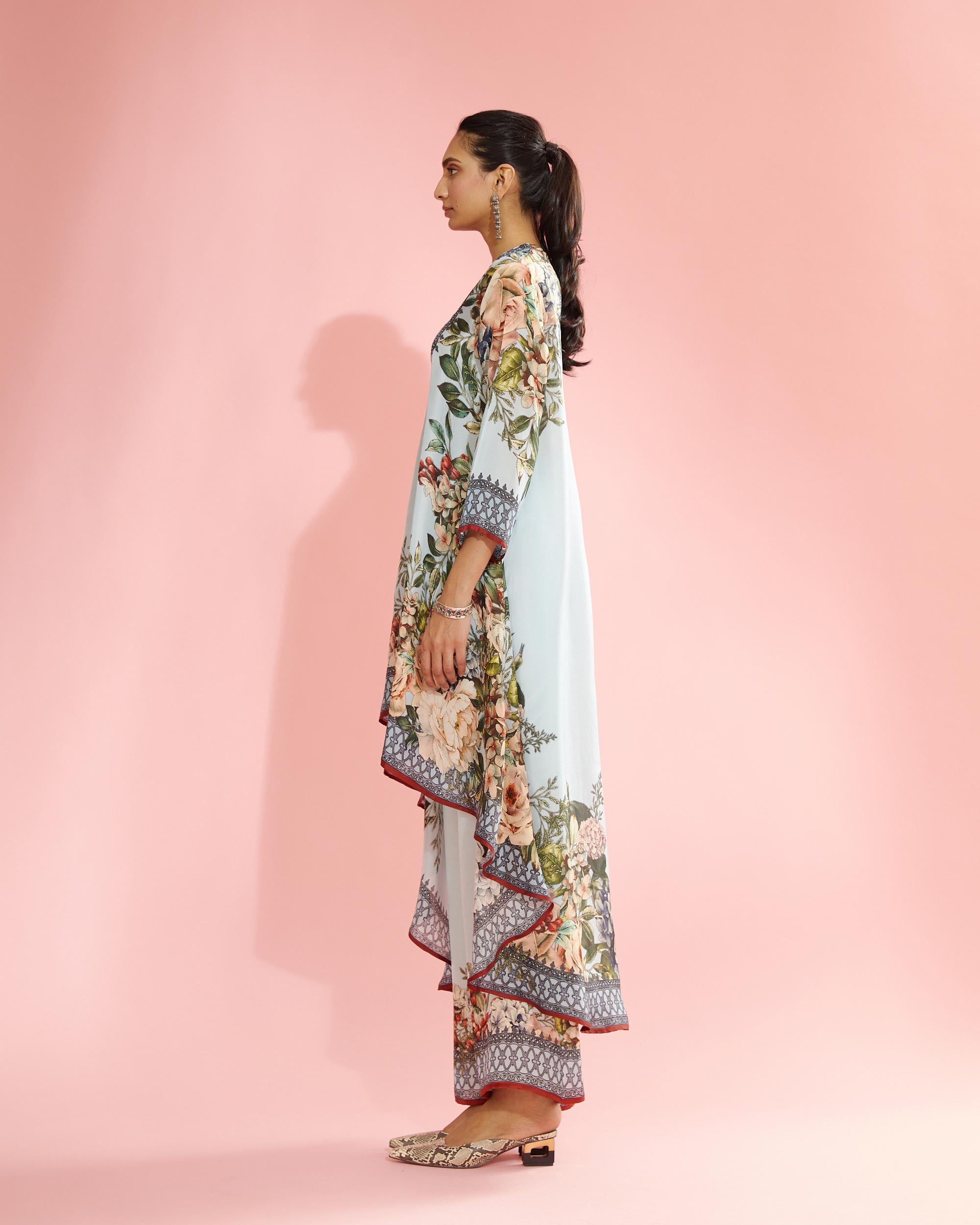 A Notting Hill Summer : Aarvi - Powder Blue
