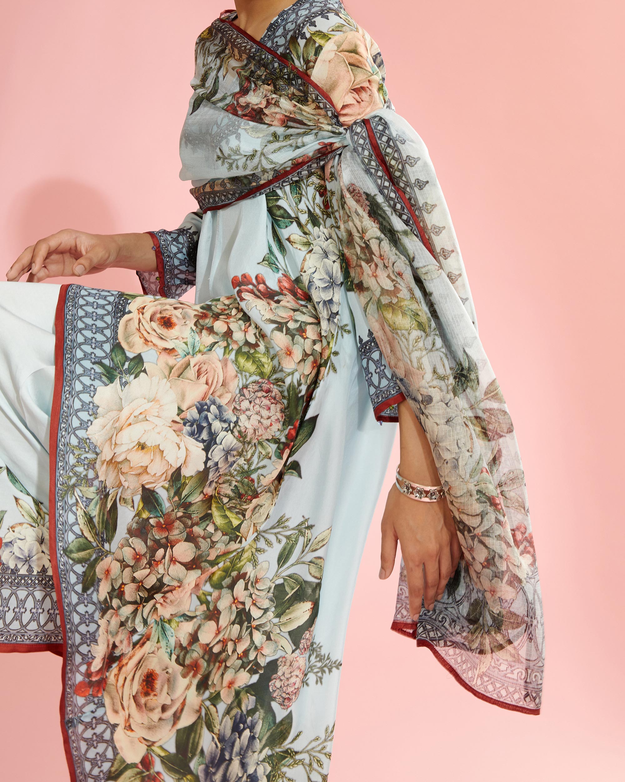 A Notting Hill Summer : Aarvi - Powder Blue