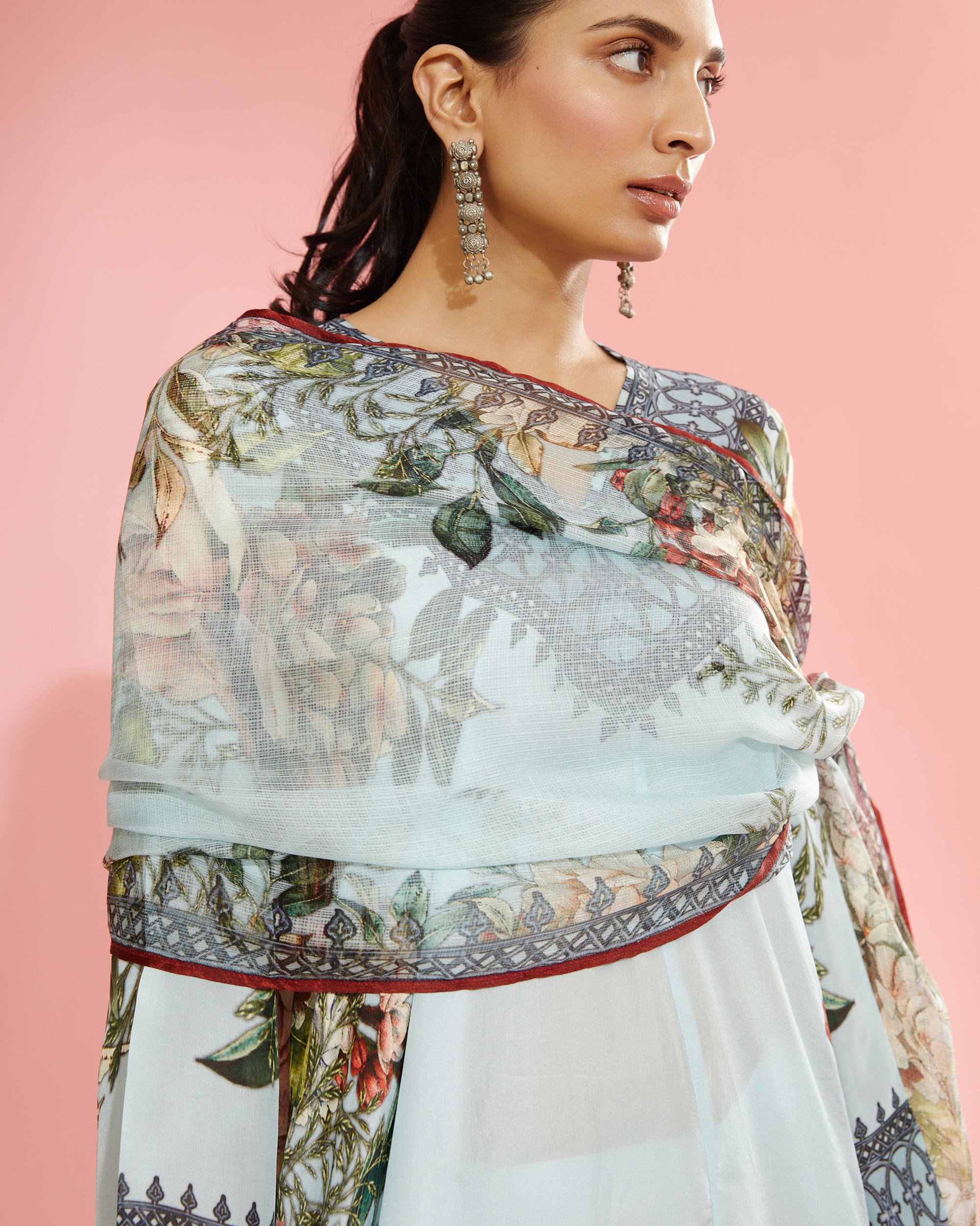A Notting Hill Summer : Aarvi - Powder Blue