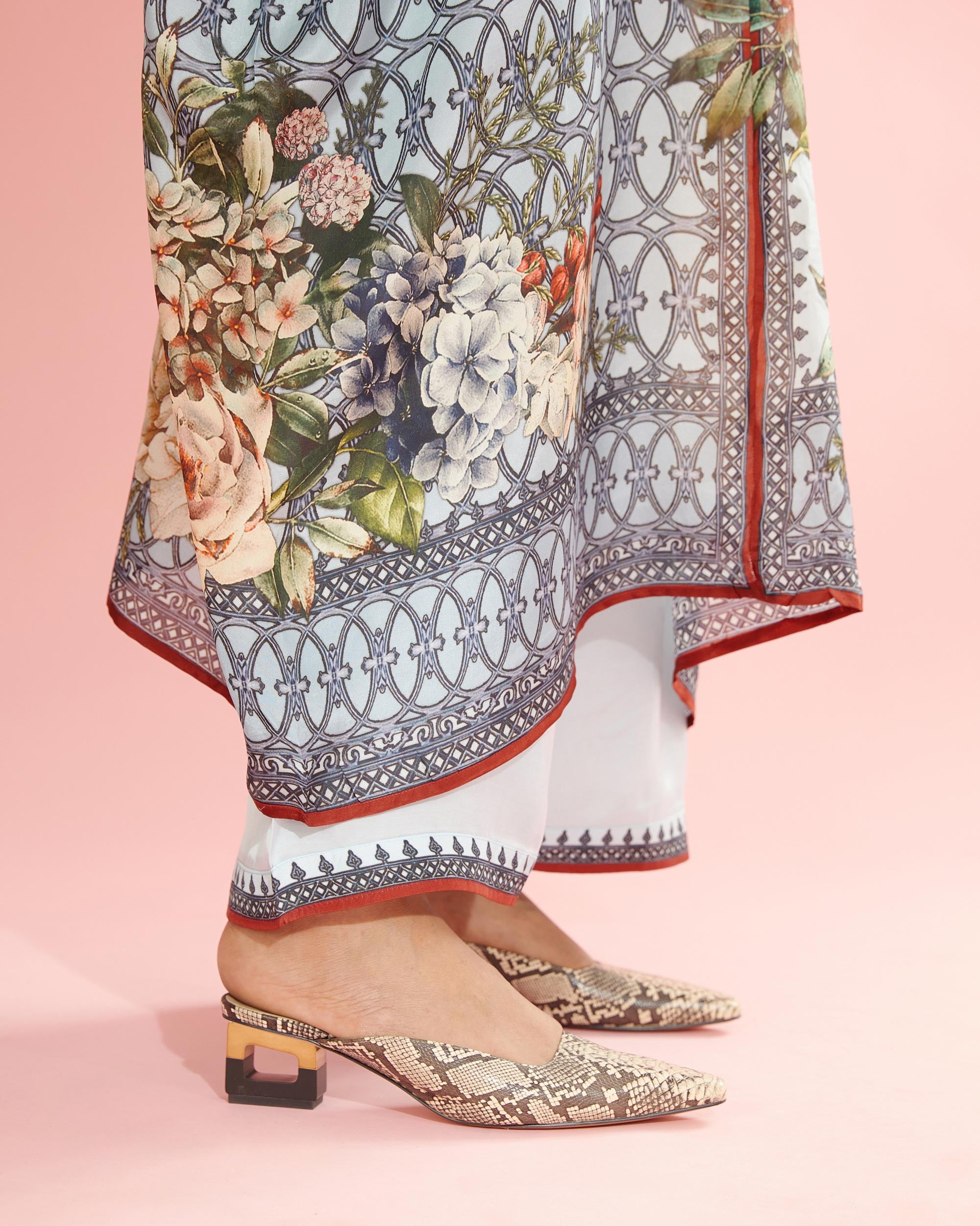A Notting Hill Summer : Majida - Powder Blue
