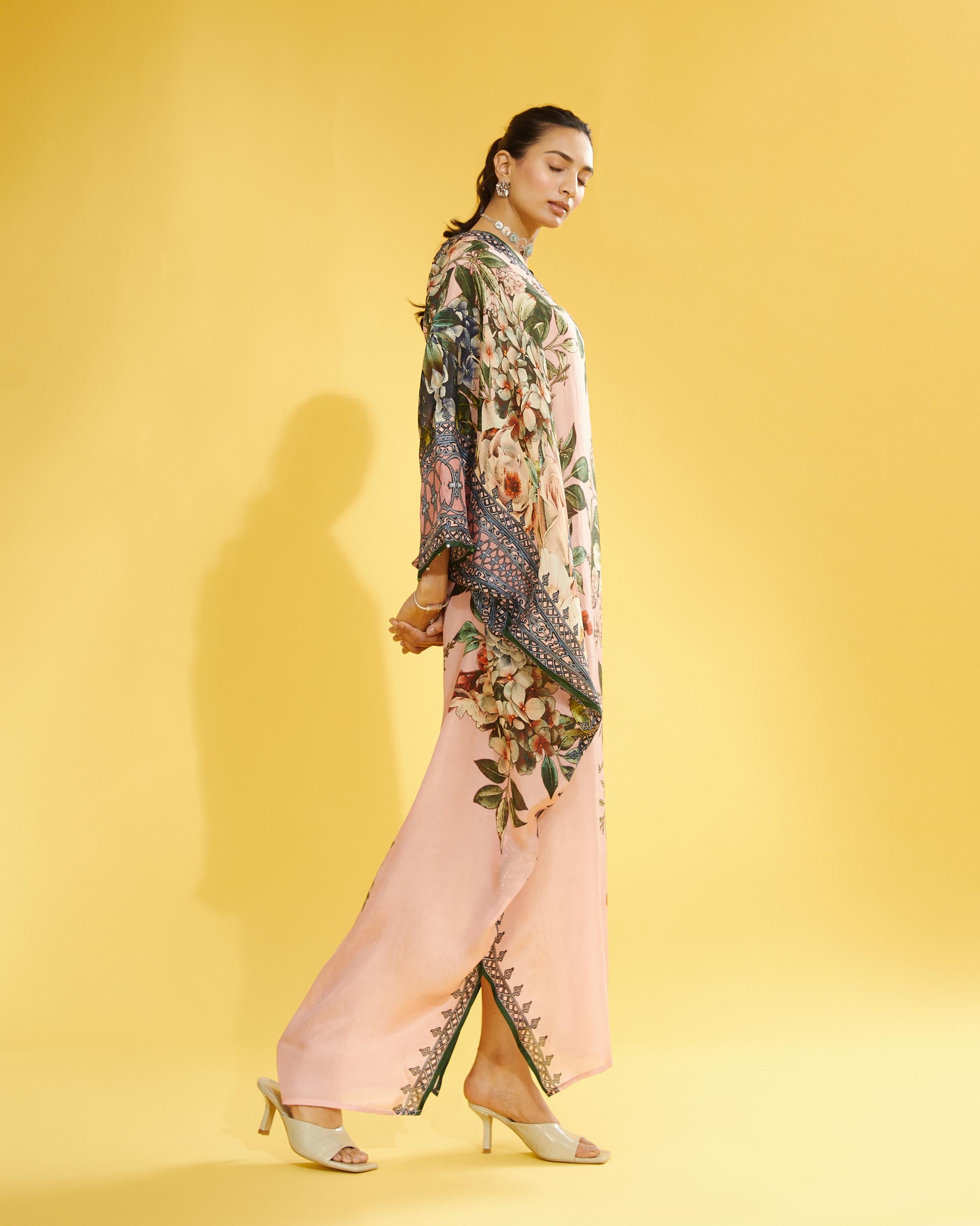 A Notting Hill Summer : Verusha - Blush