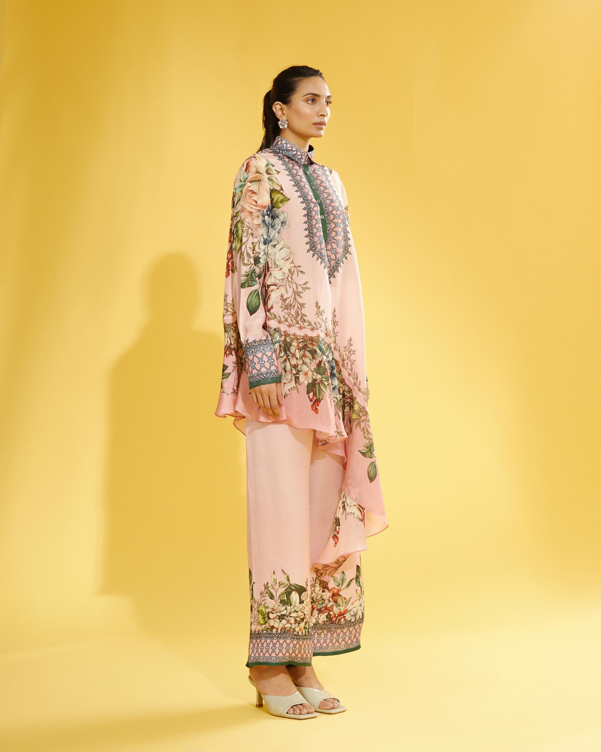A Notting Hill Summer : Bijli - Blush