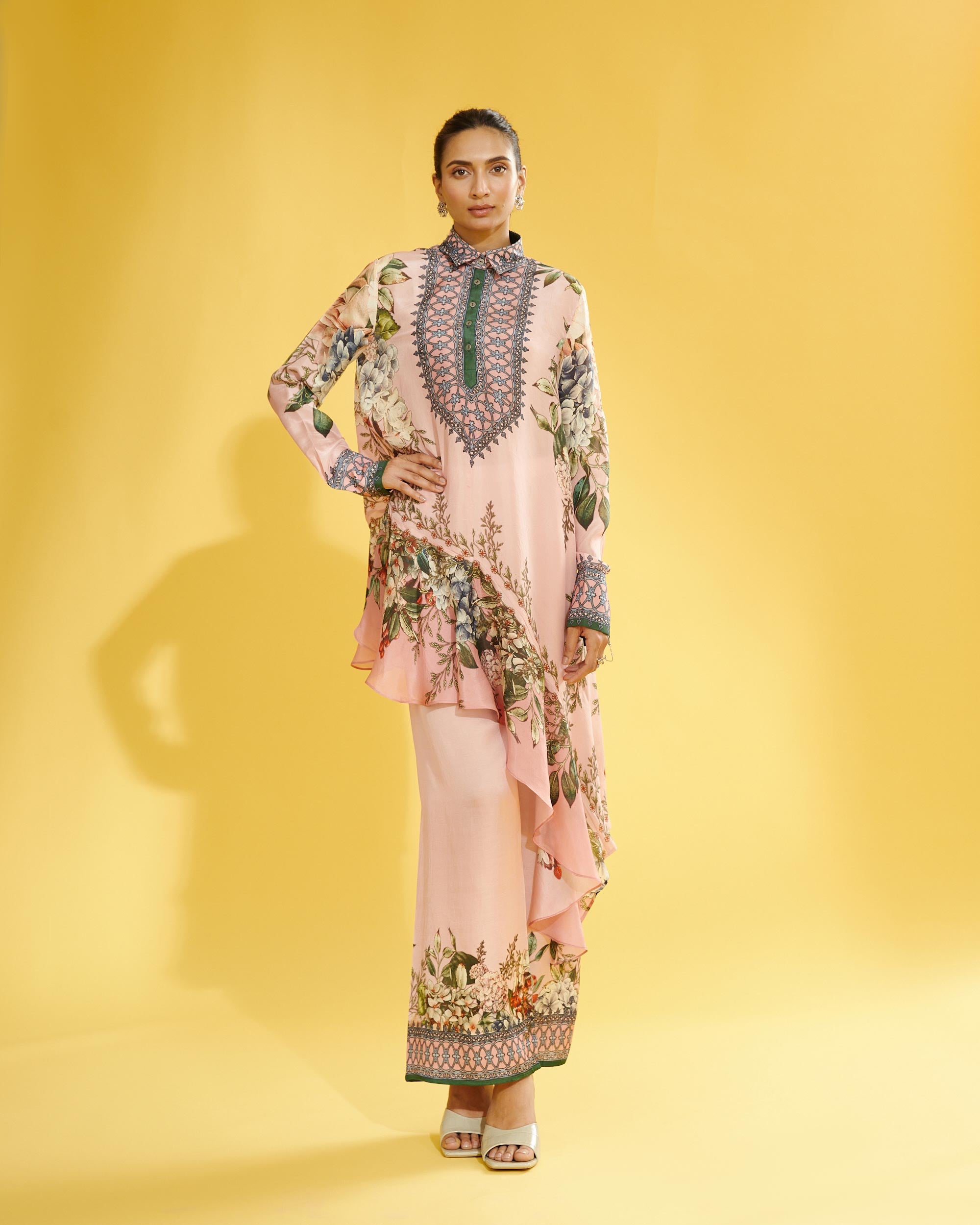 A Notting Hill Summer : Bijli - Blush