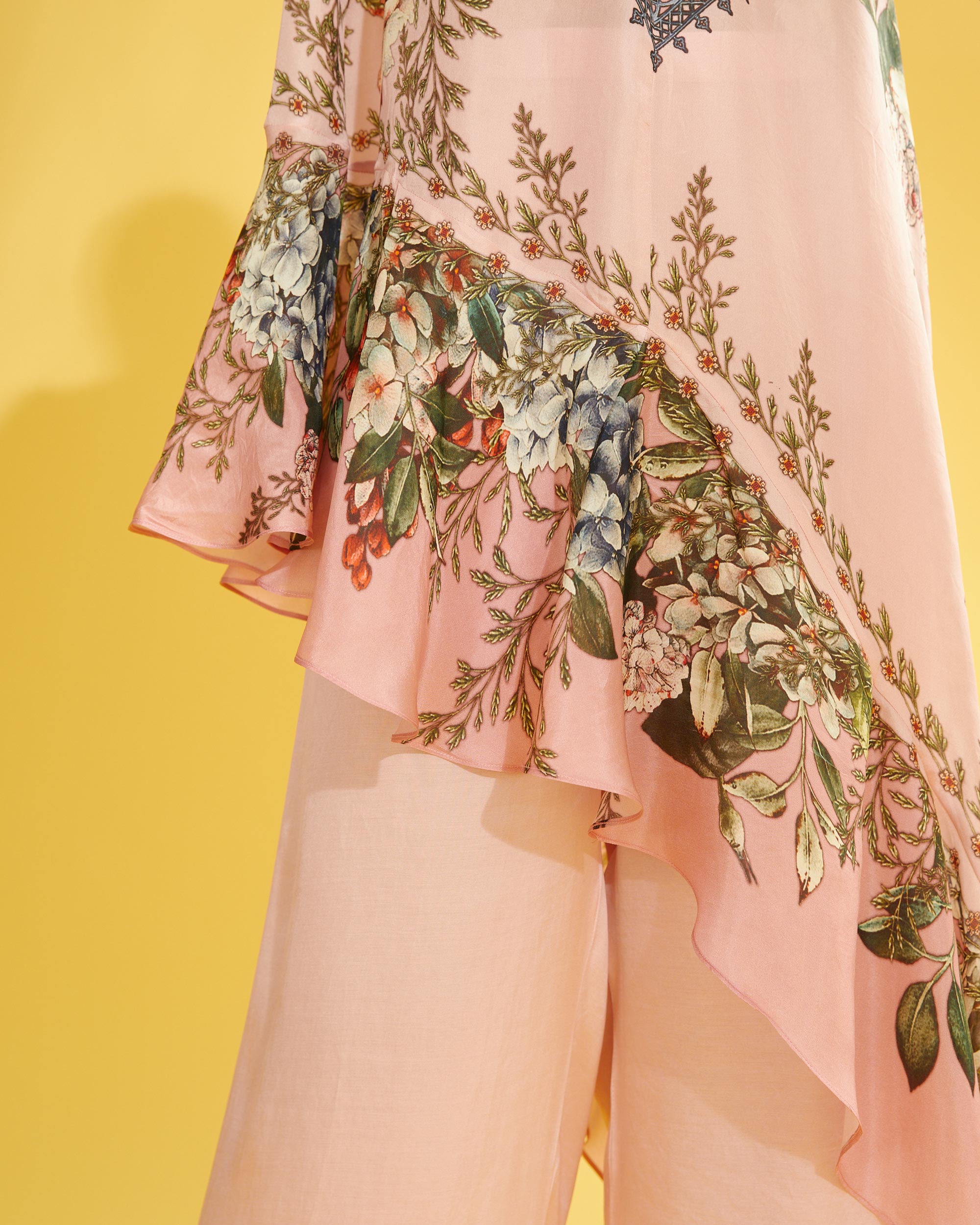 A Notting Hill Summer : Bijli - Blush