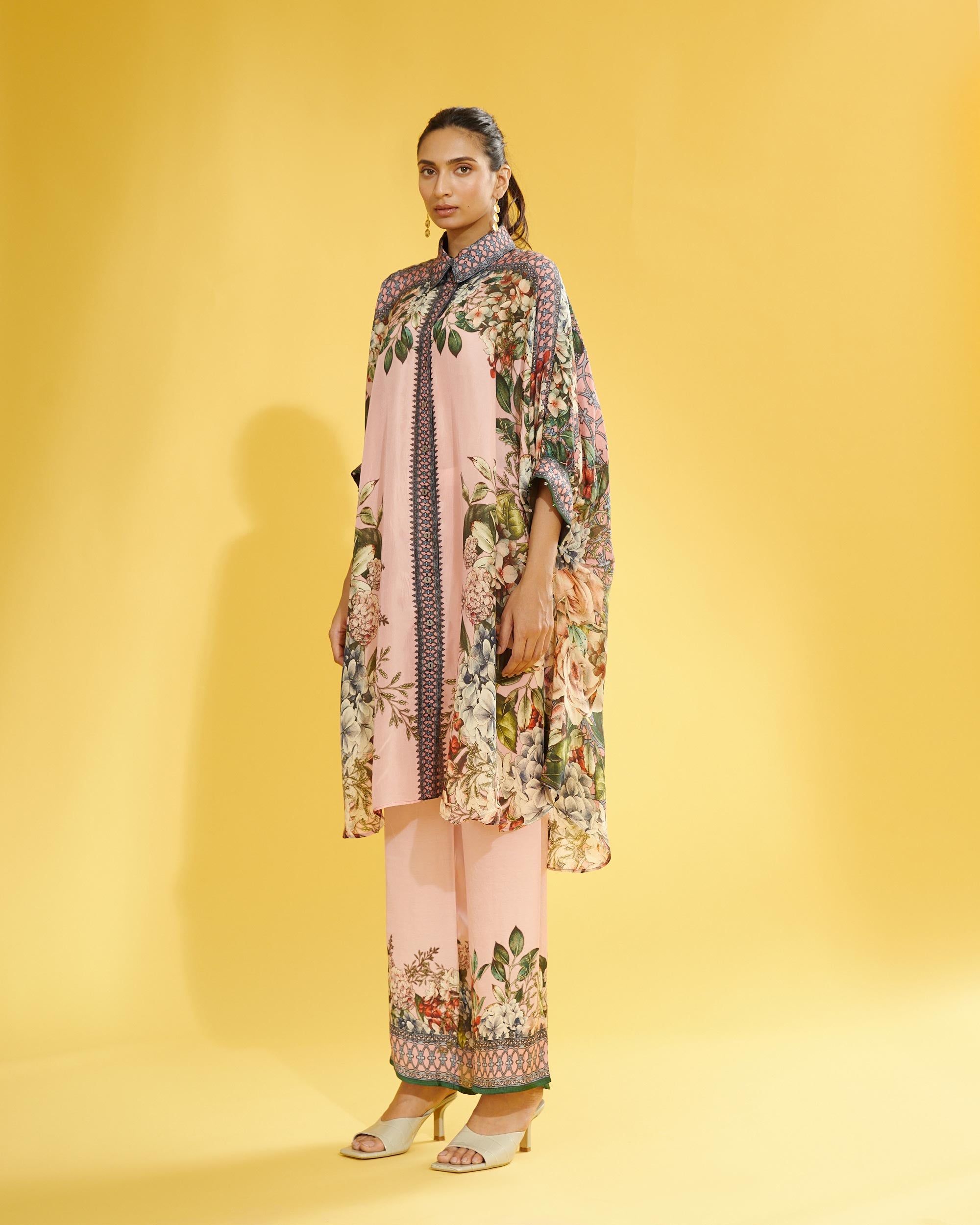 A Notting Hill Summer : Kamara - Blush