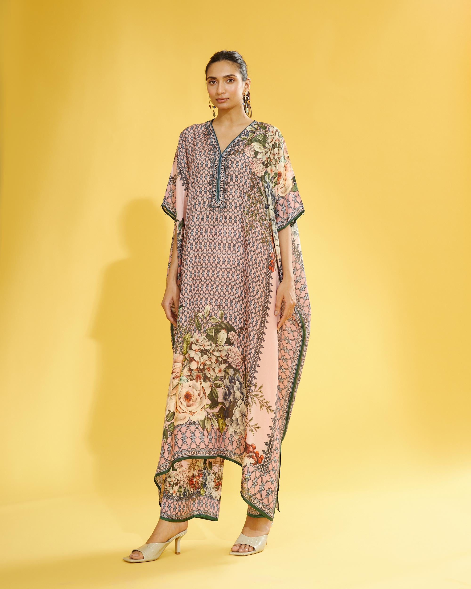A Notting Hill Summer : Kaliza - Blush