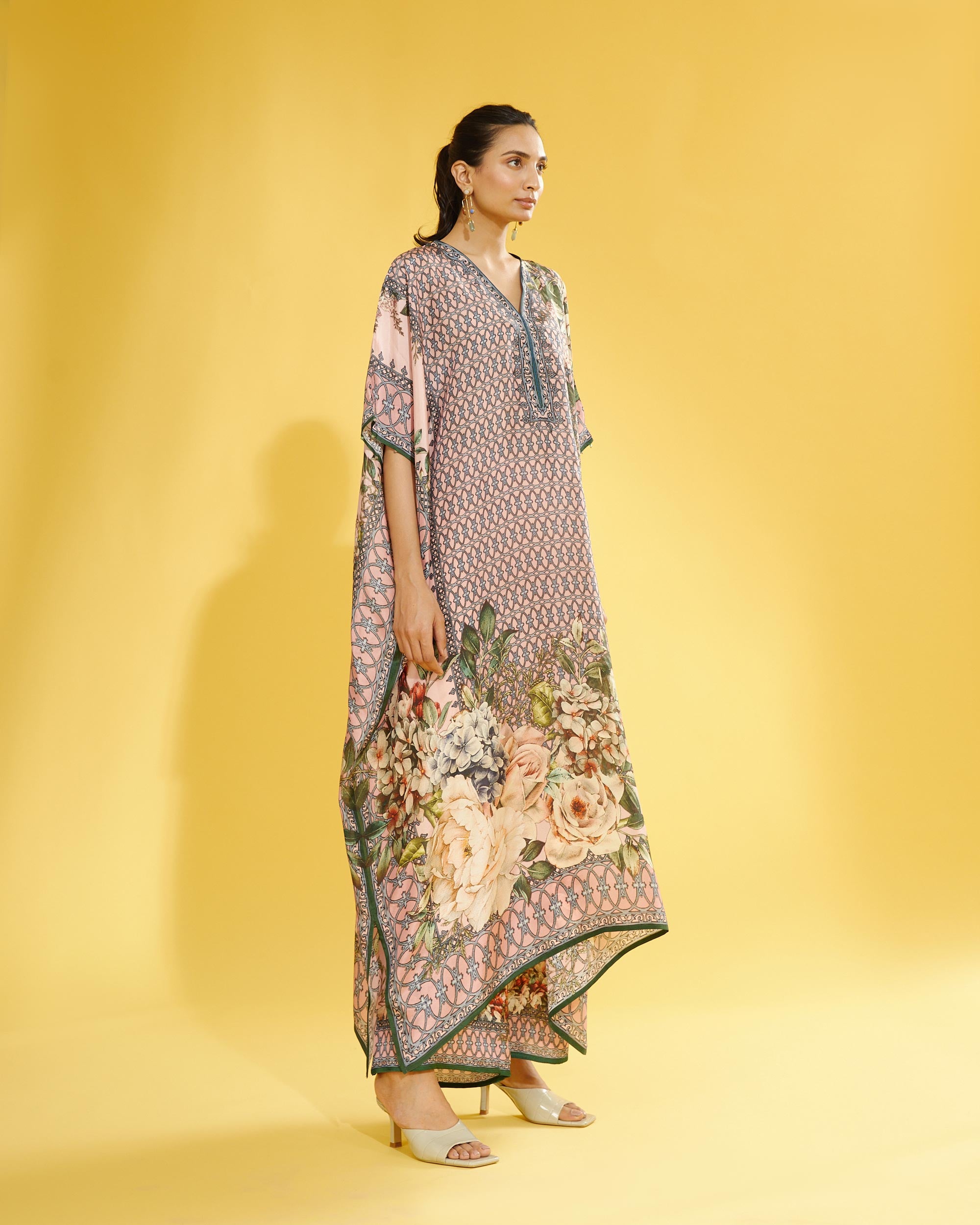 A Notting Hill Summer : Kaliza - Blush