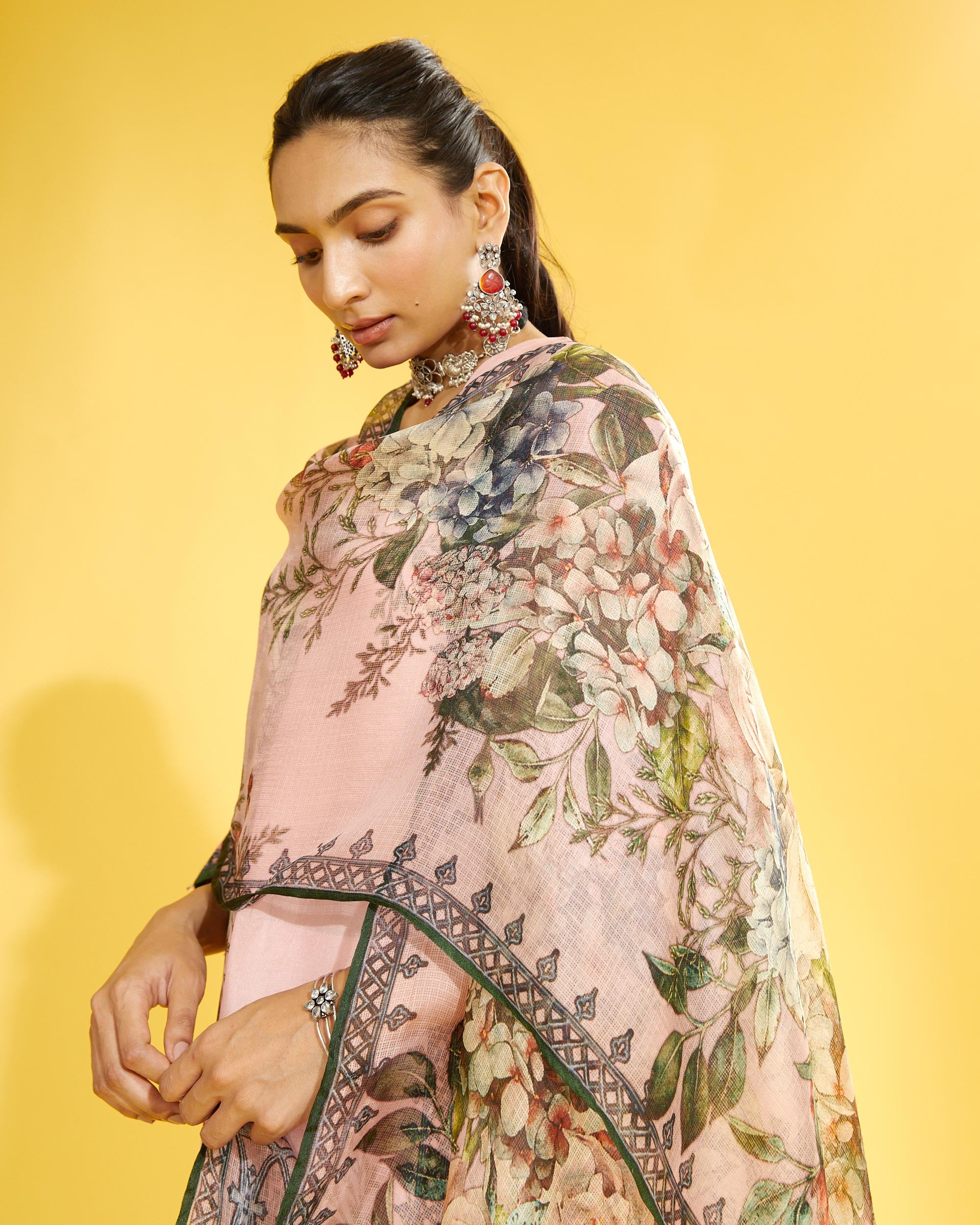A Notting Hill Summer : Banera - Blush