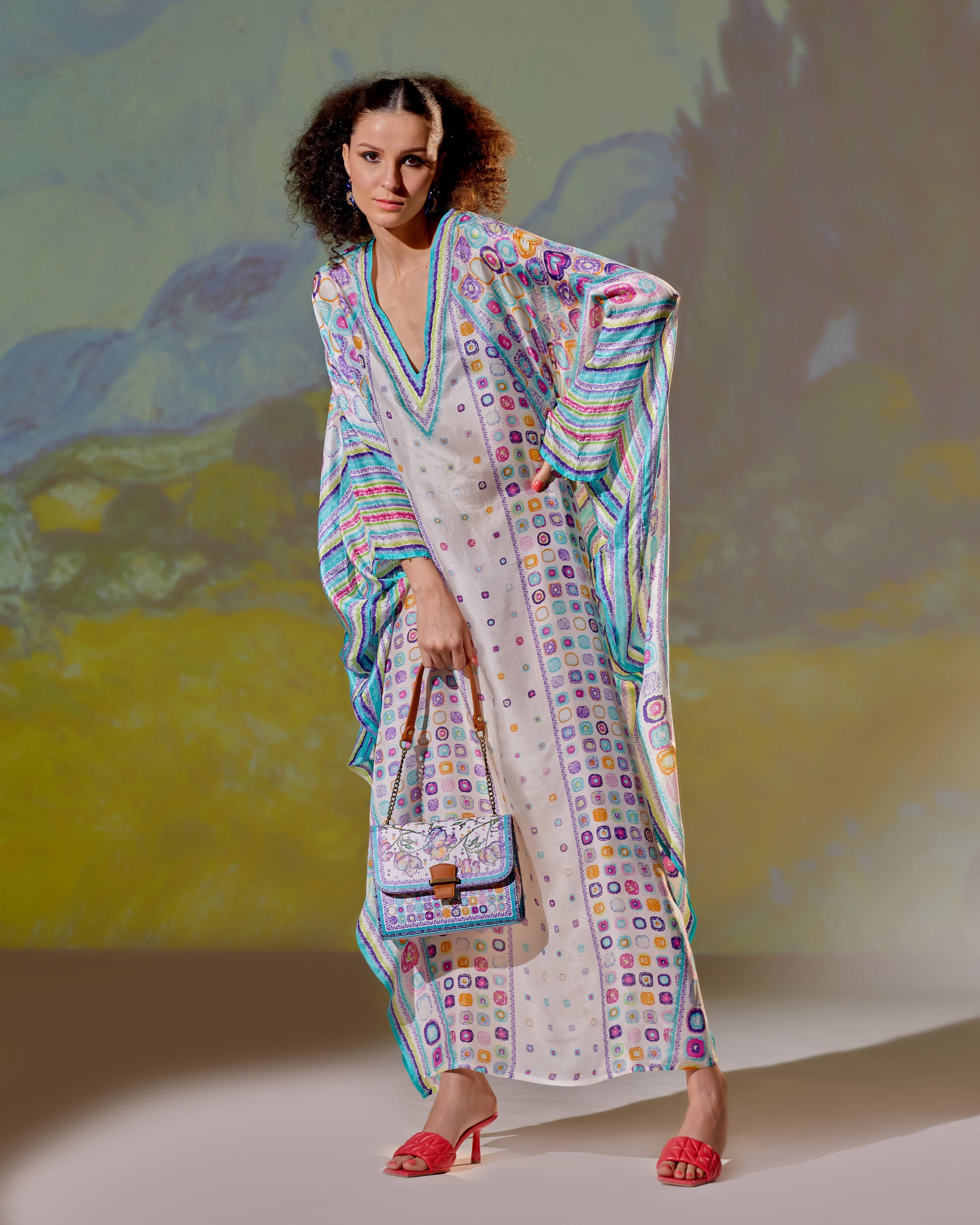 Loving Vincent Rosa : Kainat - White