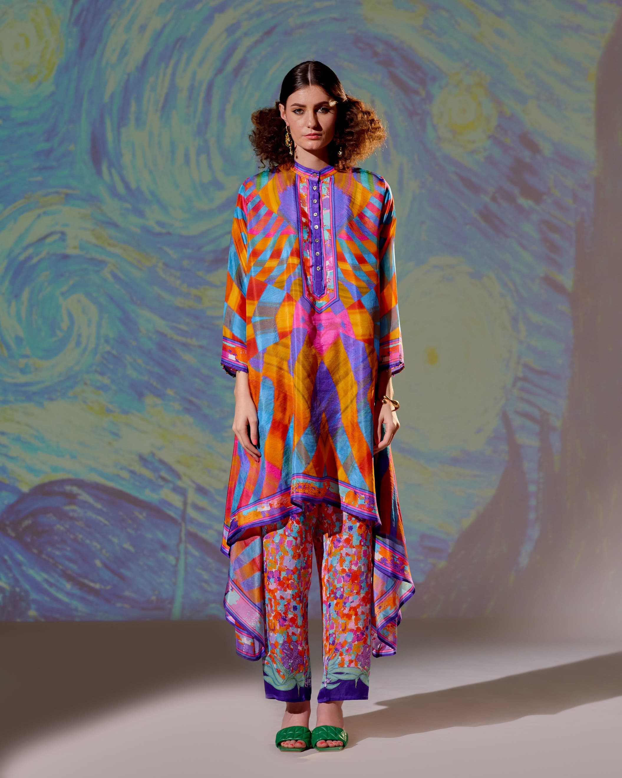 Loving Vincent Sunflower : Navya - Multi