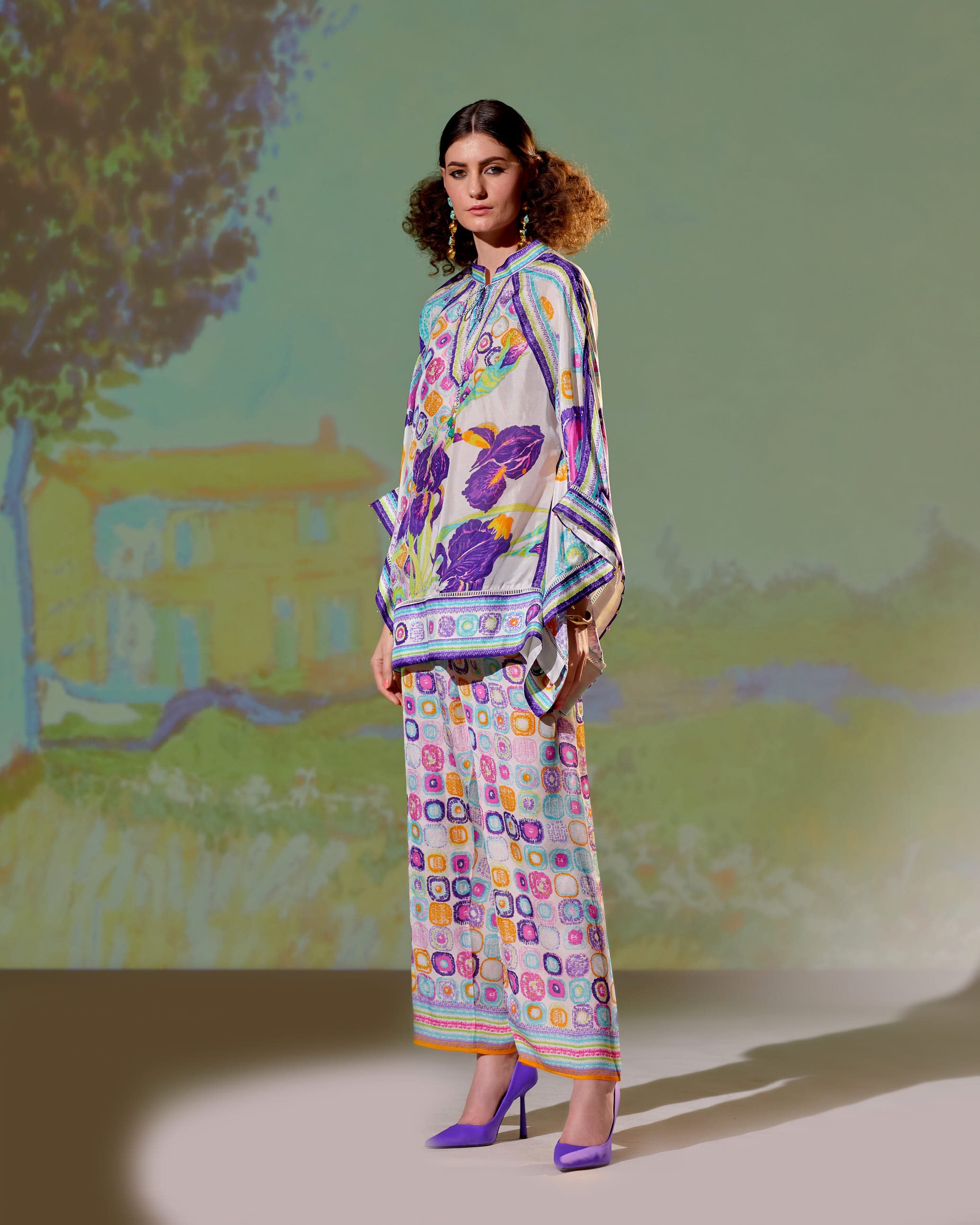 Loving Vincent Iris : Ramona - White