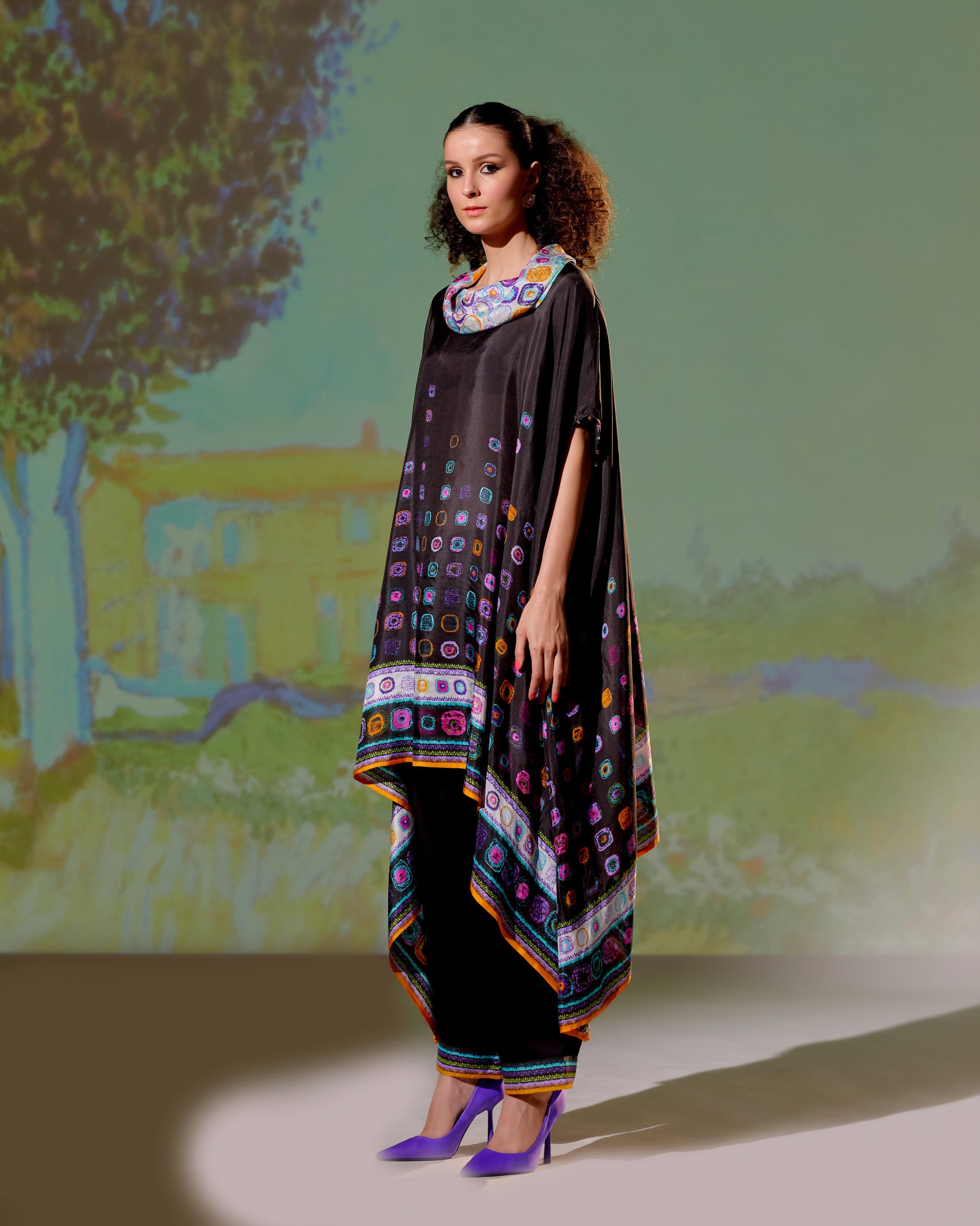 Loving Vincent Iris : Lavanya - Black