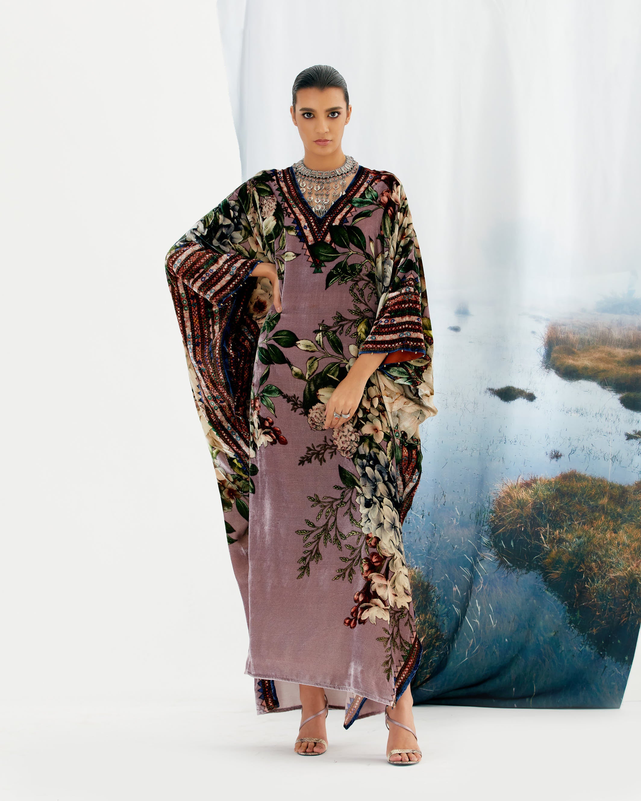 Notting Hill : Kainat - Lavender