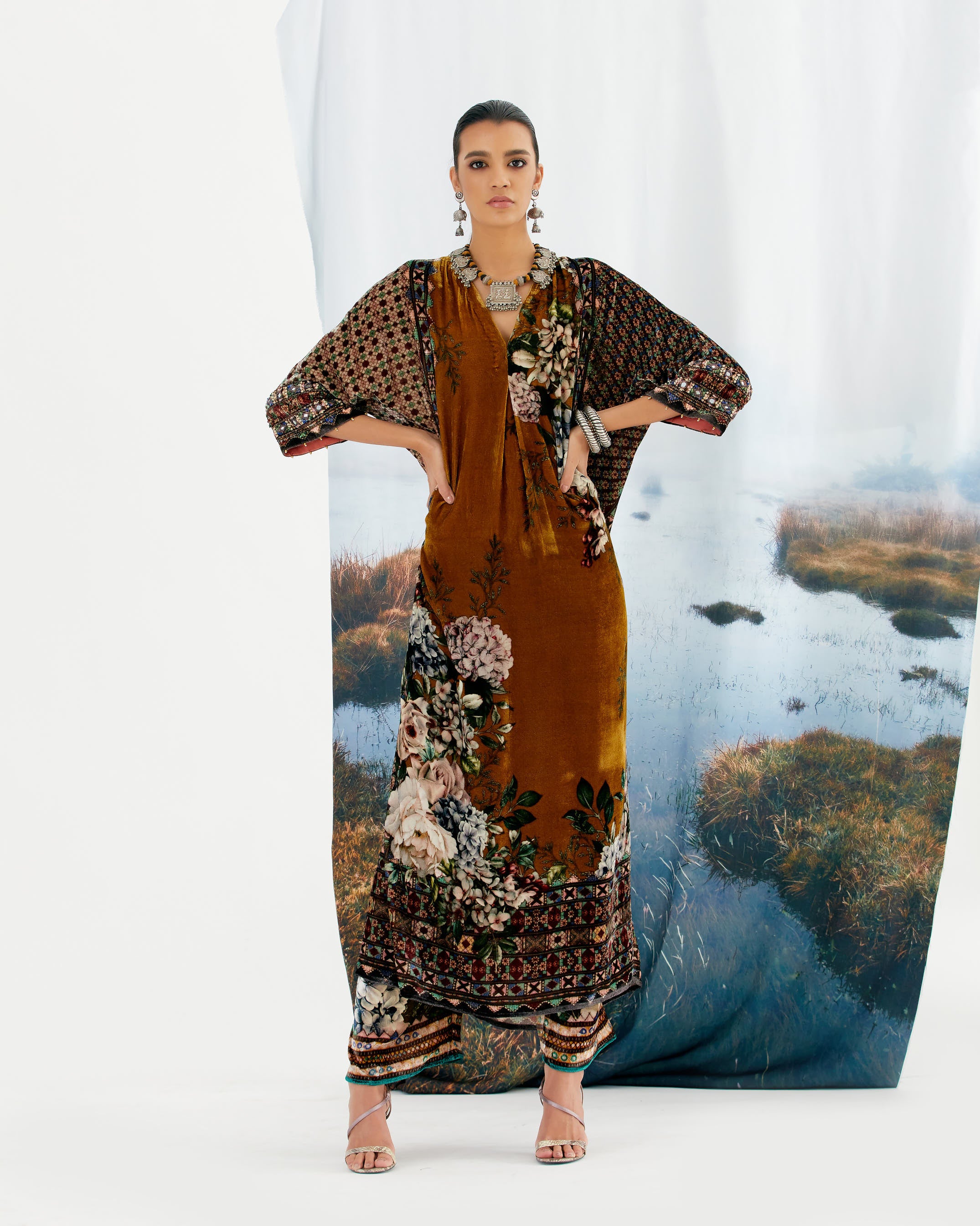 Notting Hill : Banera - Mustard