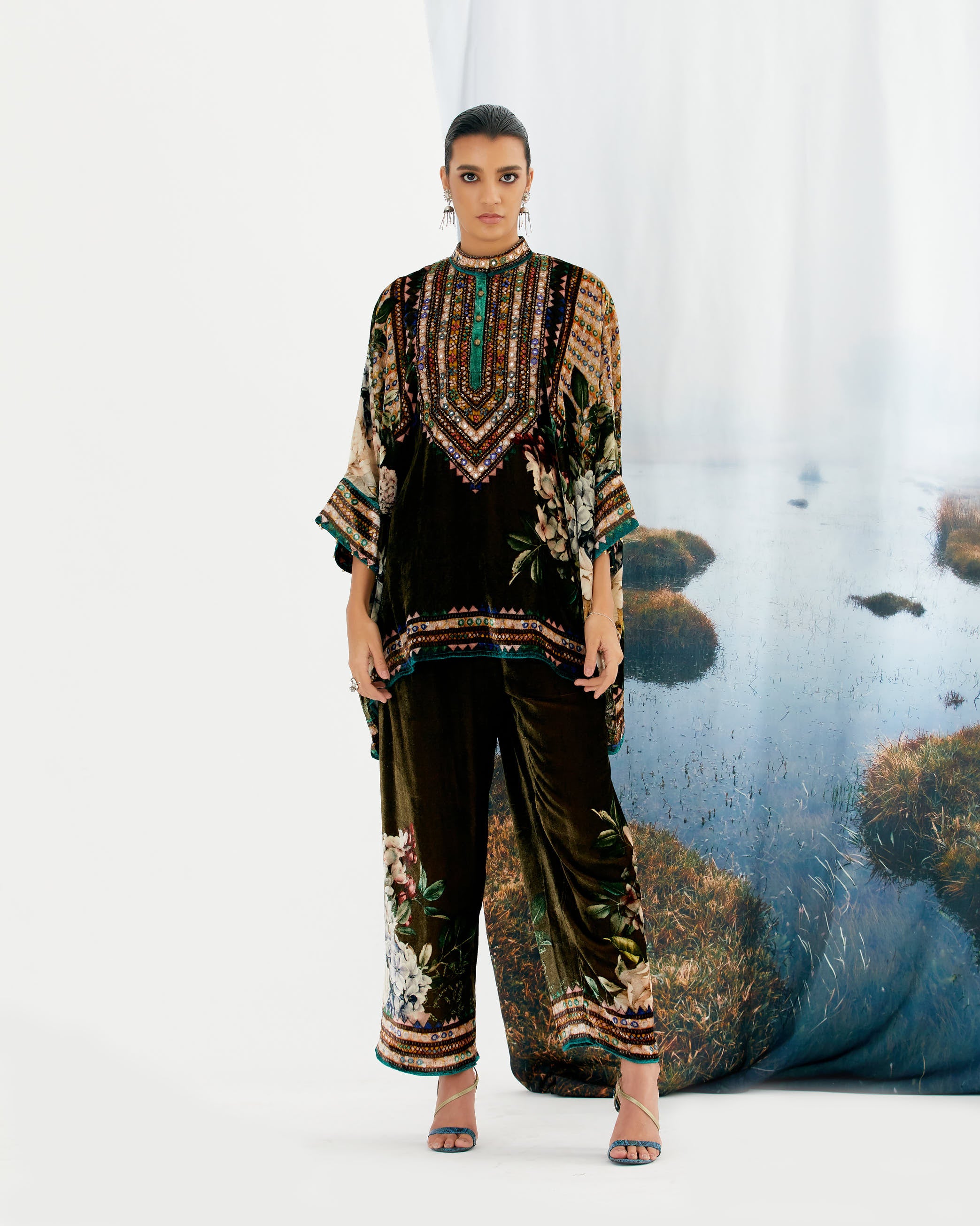 Notting Hill : Chanel - Olive