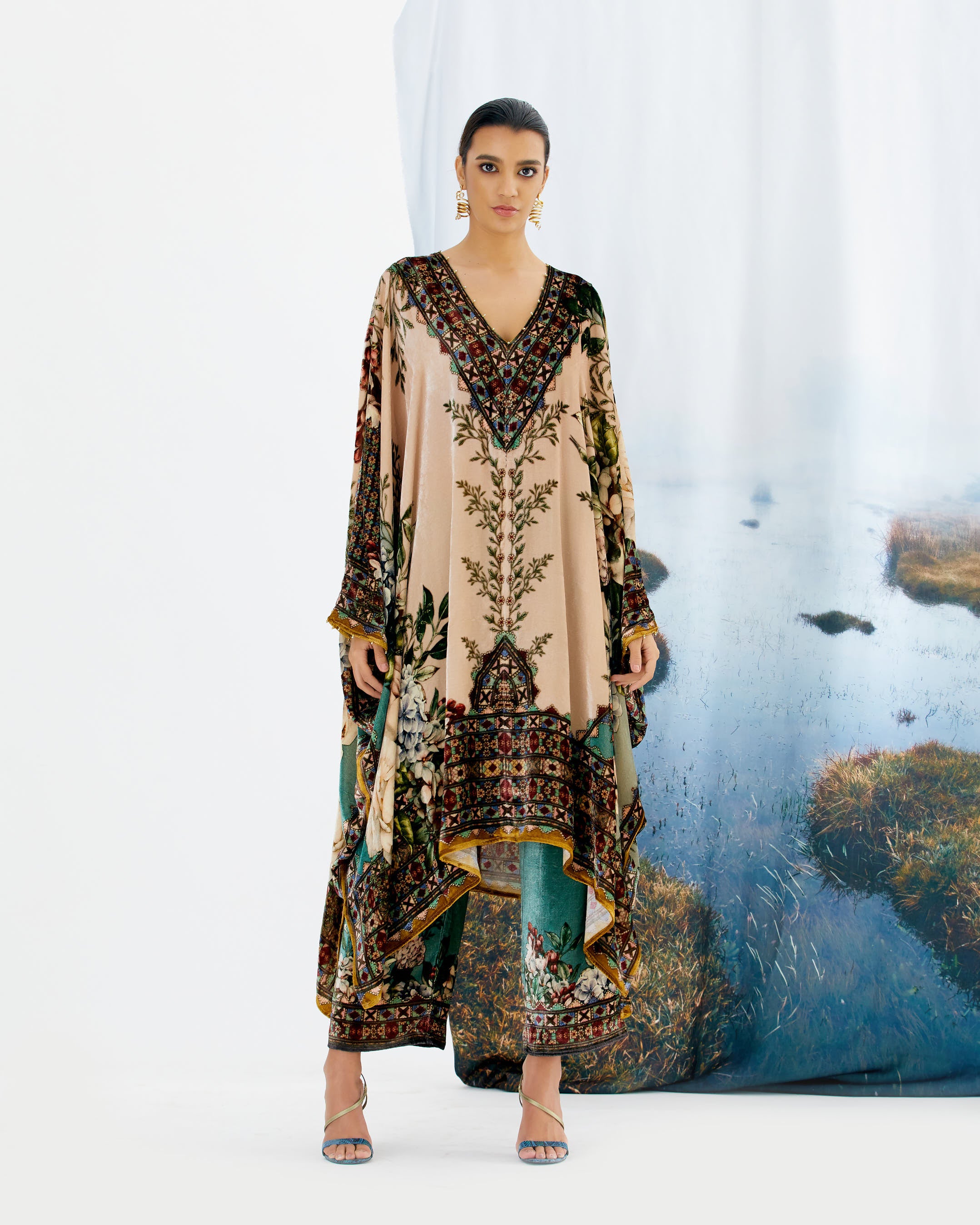 Notting Hill : Gulrez - Ivory/Sage