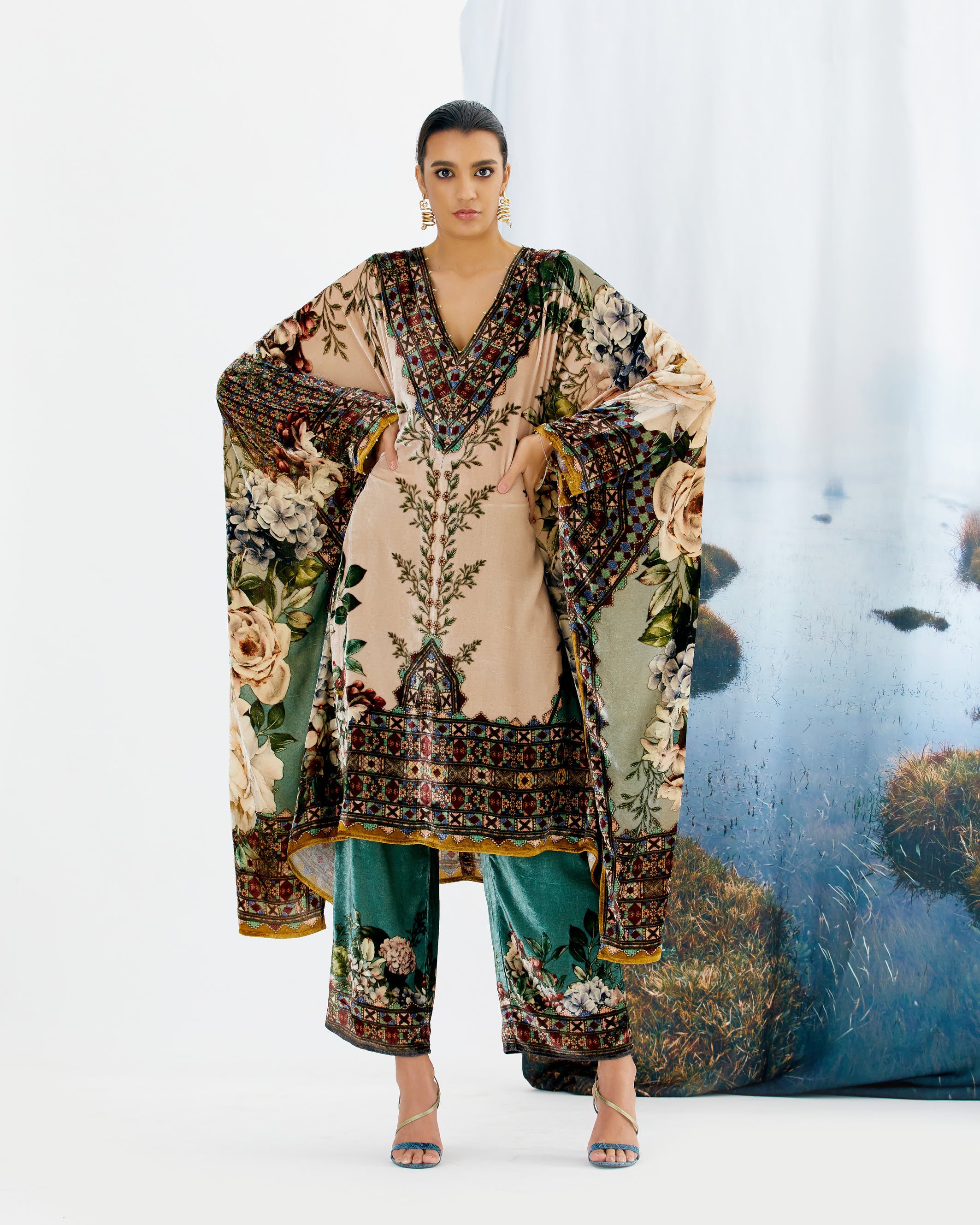 Notting Hill : Gulrez - Ivory/Sage