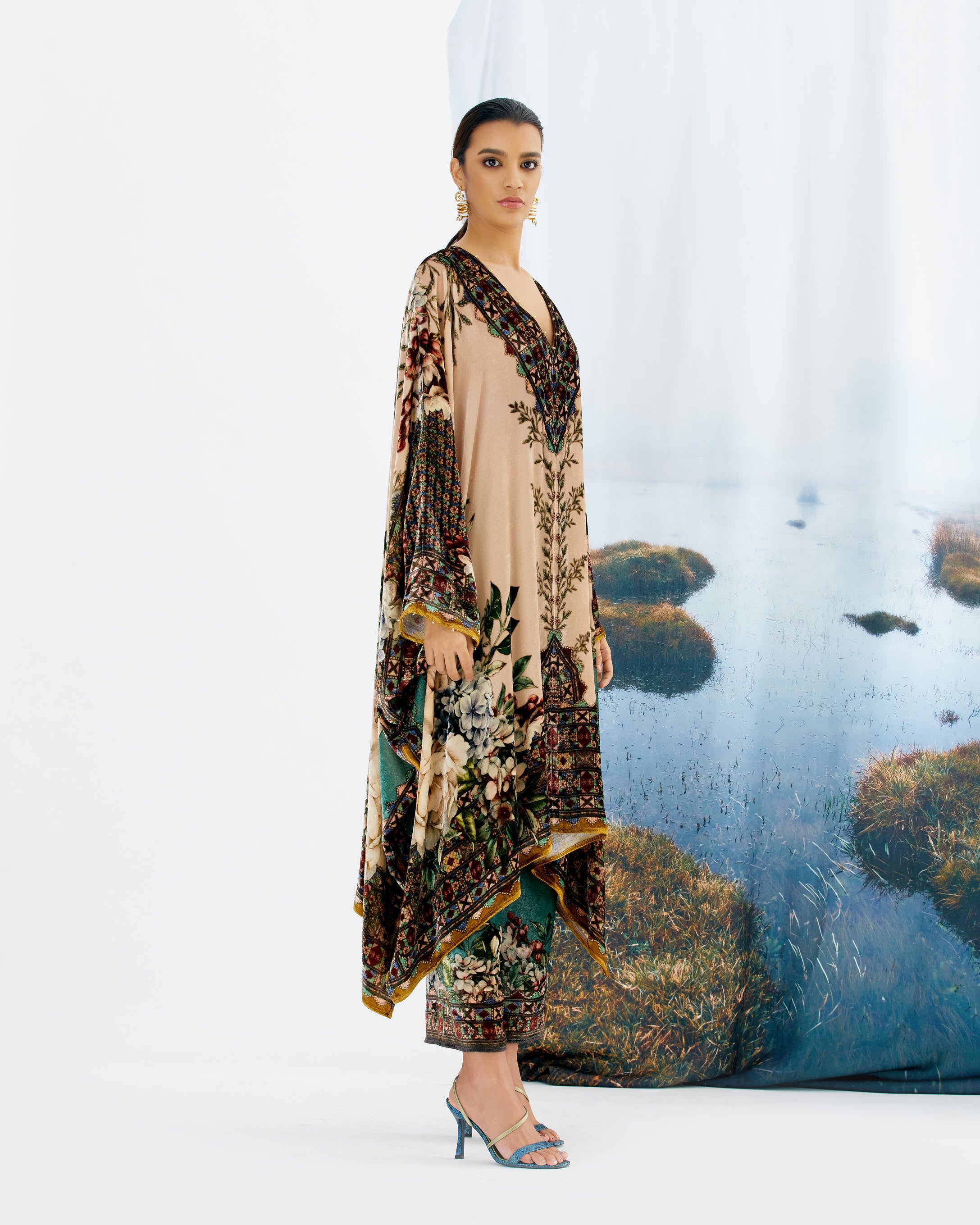 Notting Hill : Gulrez - Ivory/Sage