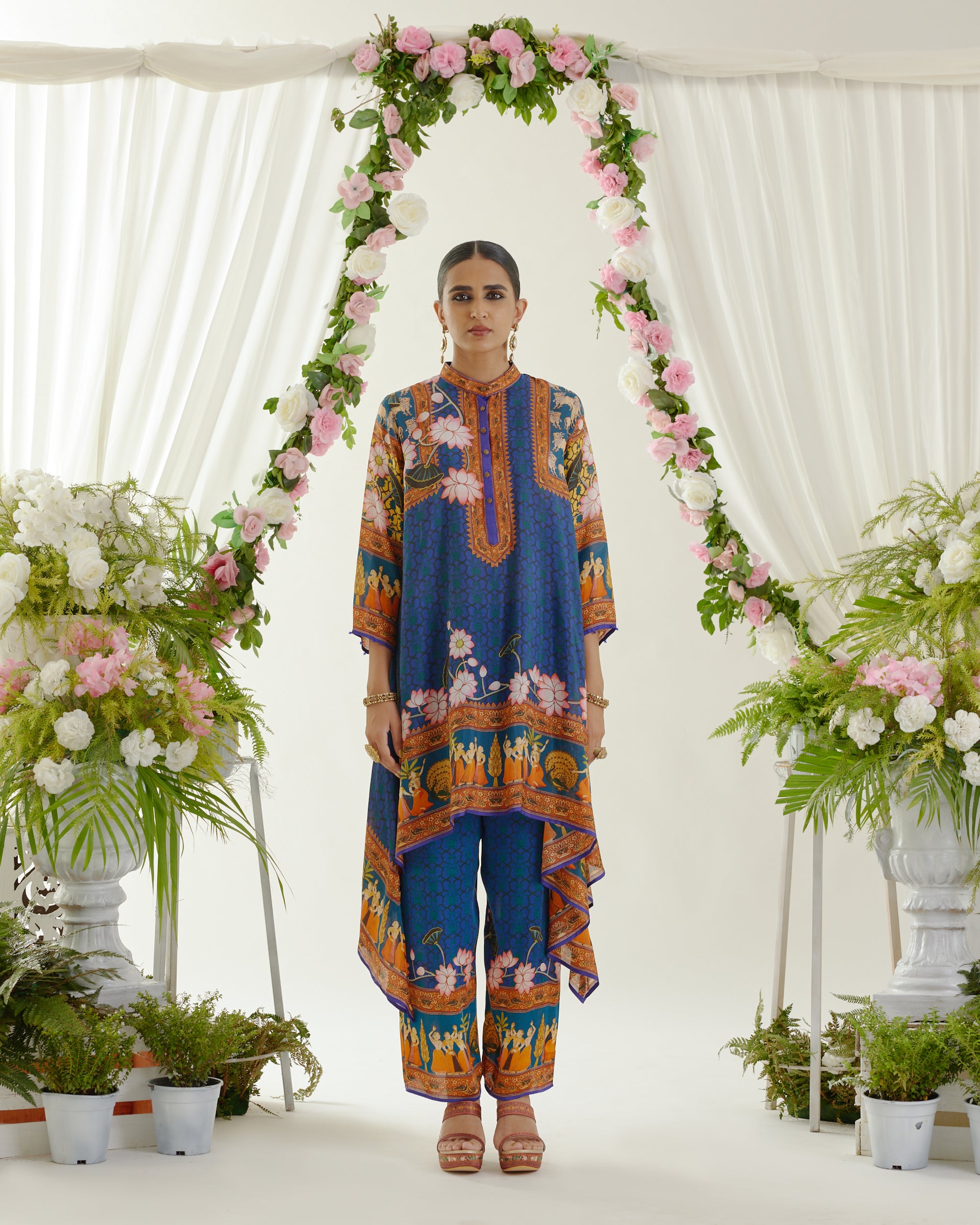 Vrindavan : Navya - Navy