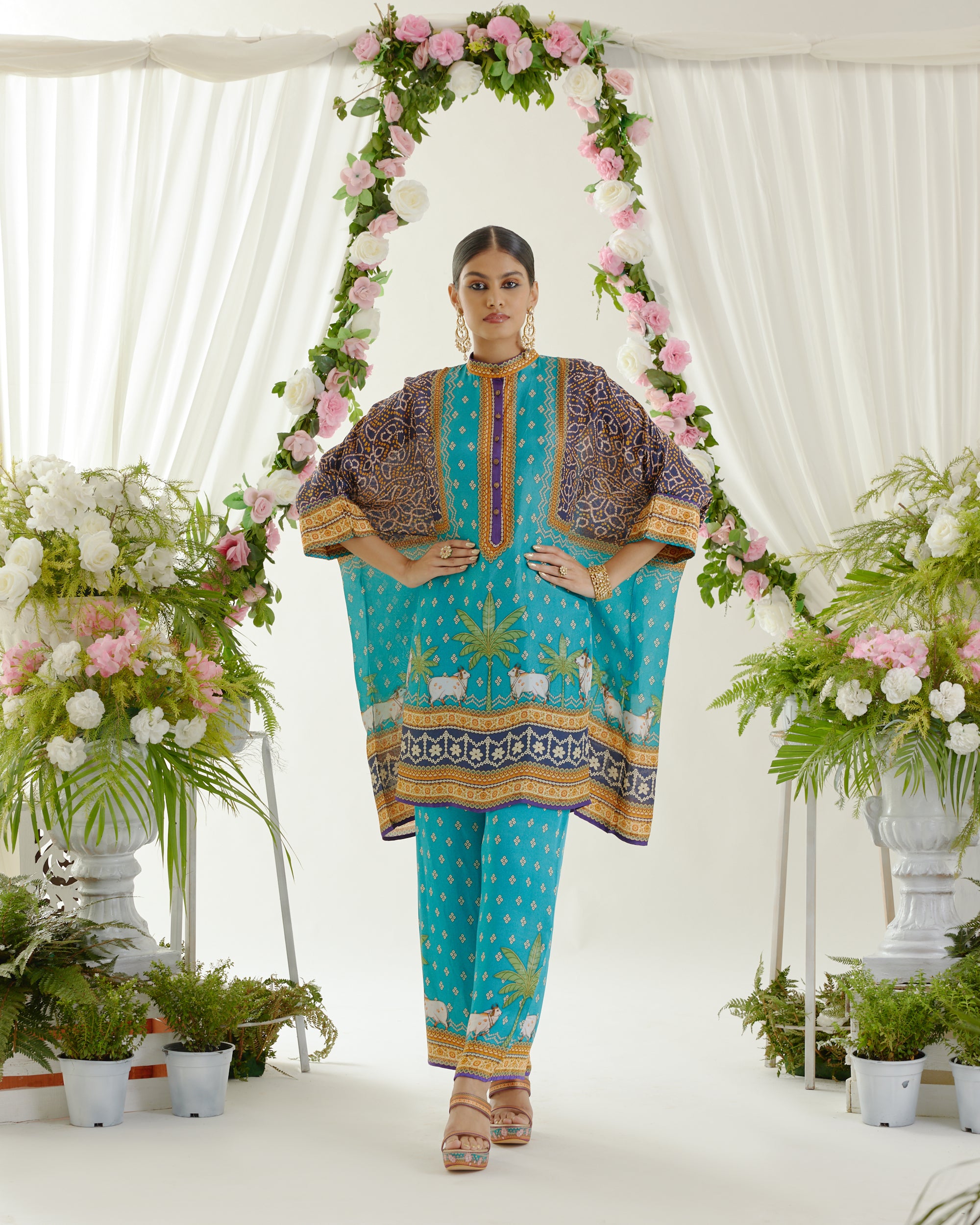 Vrindavan : Chanel 36" - Turquoise