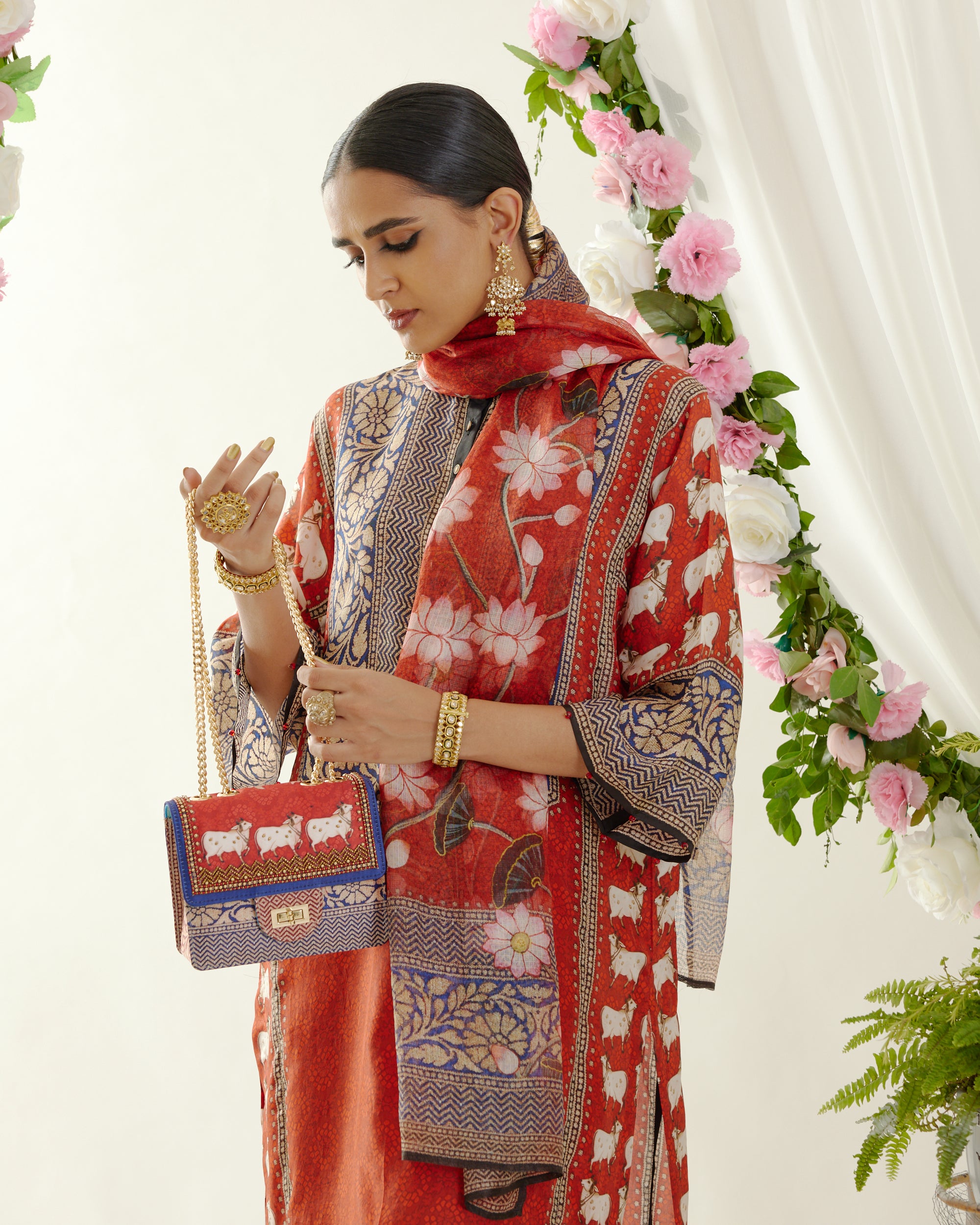 Vrindavan : Ghazala - Red