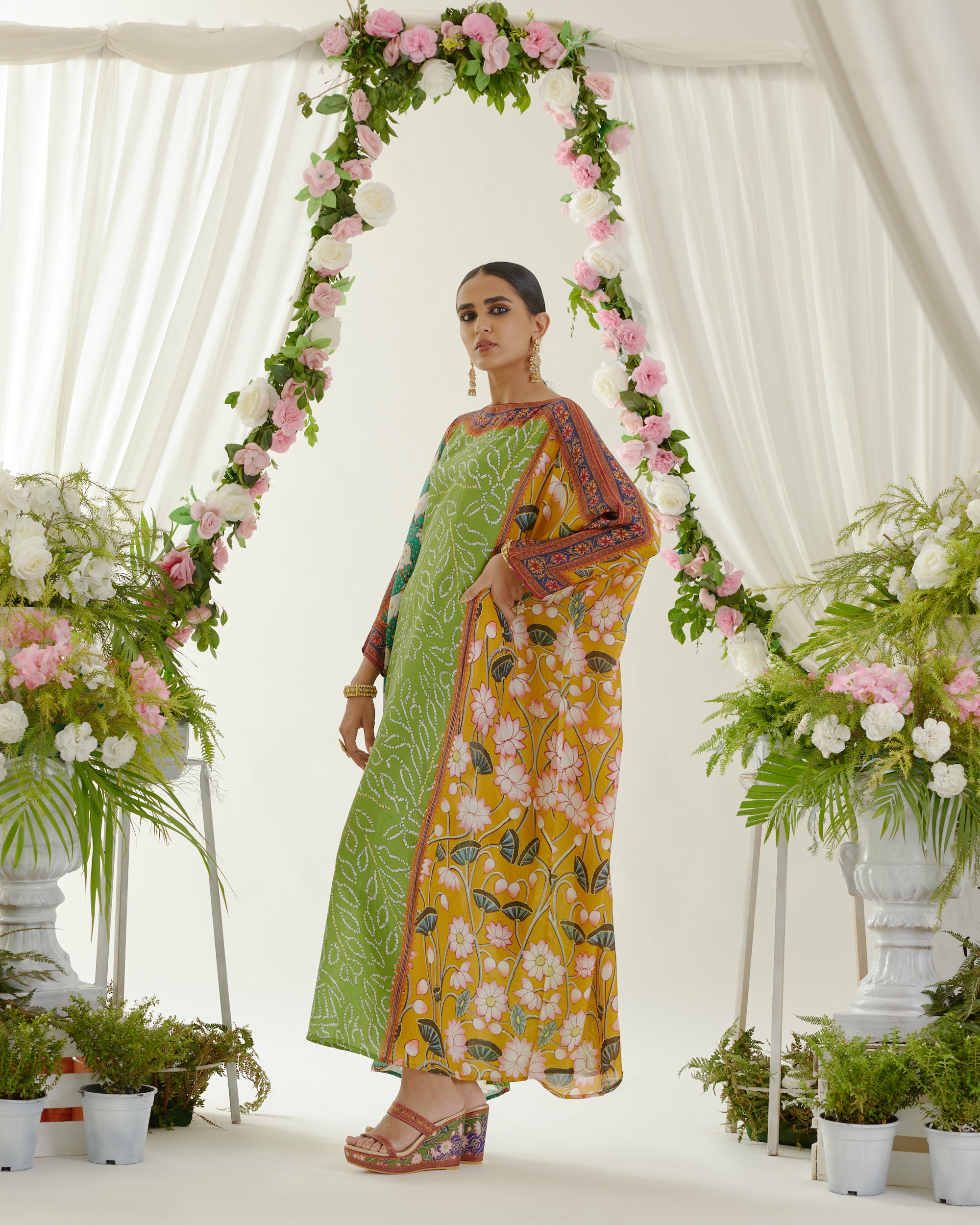 Vrindavan : Aayat - Lime/Turquoise