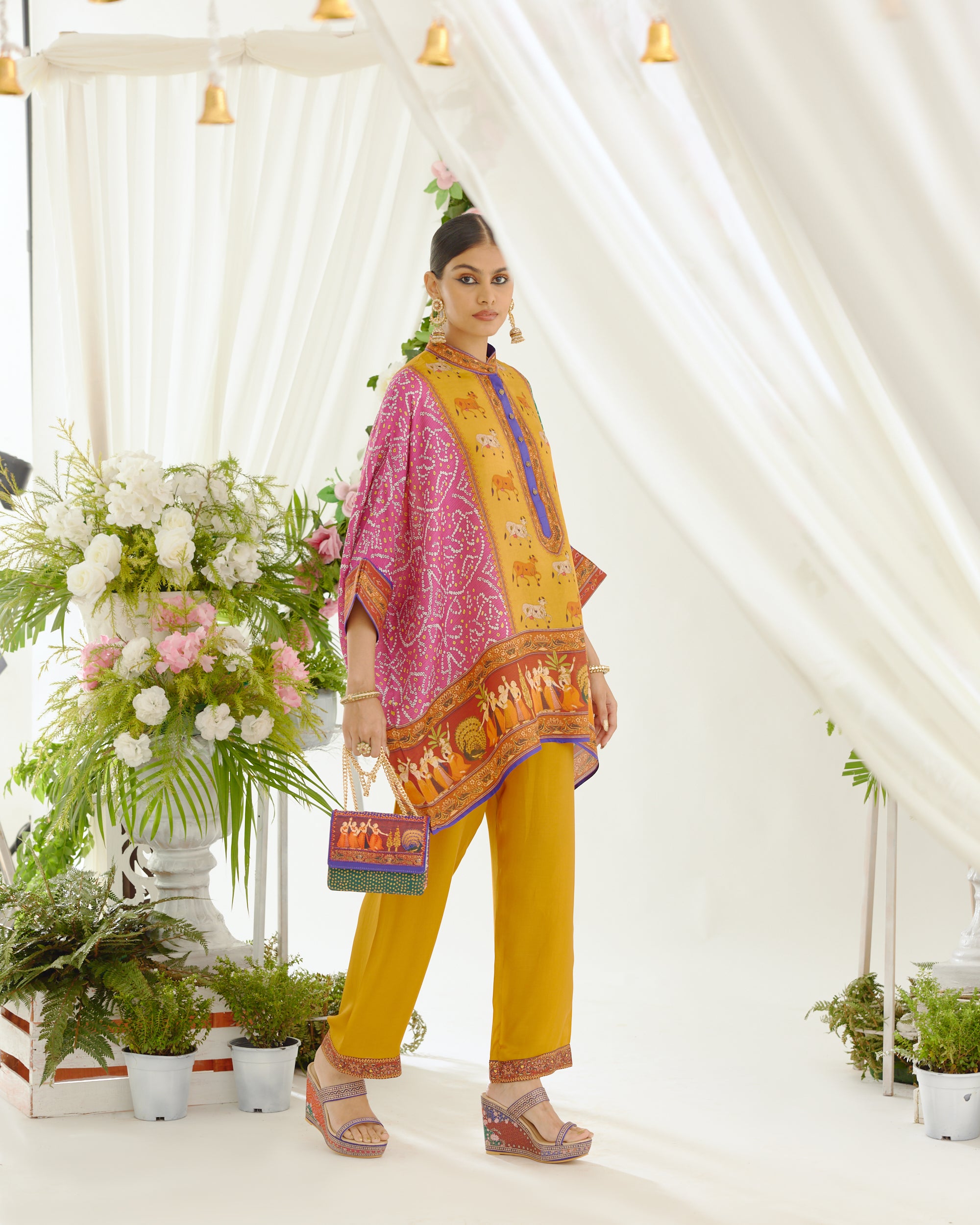 Vrindavan : Chanel - Multi