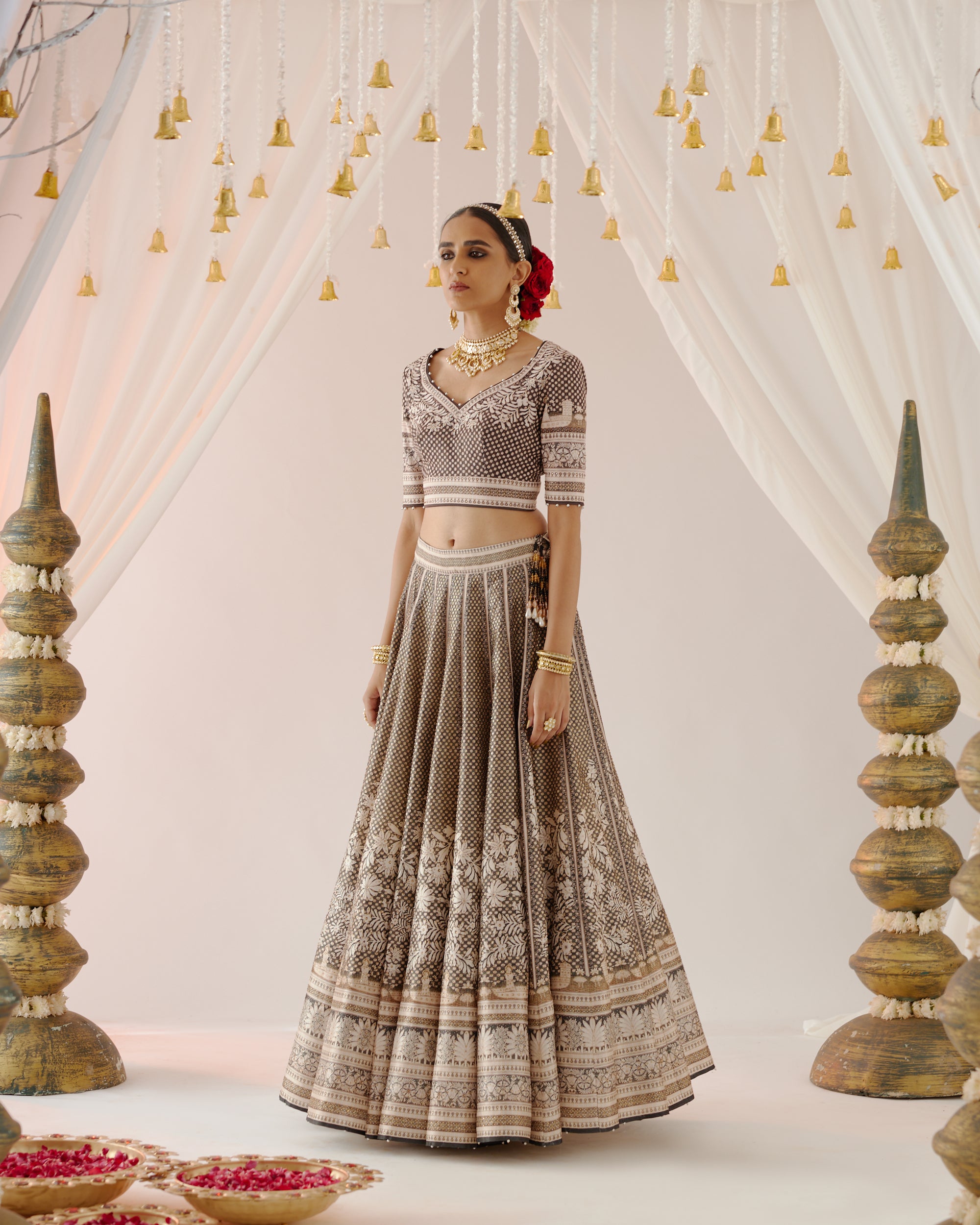 Vrindavan : Leela - Beige