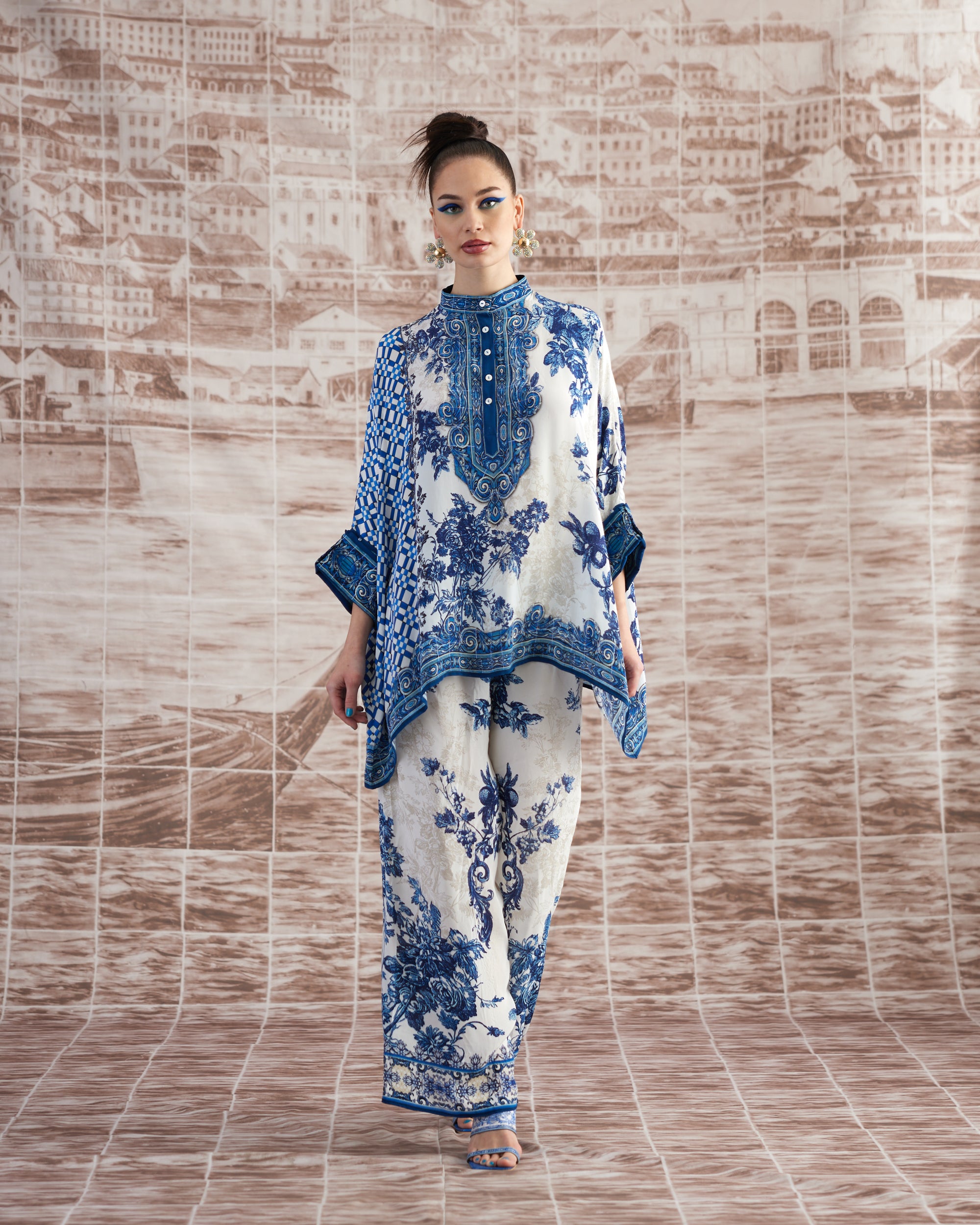Love in Portofino (Portugal) : Chanel - Blue/White