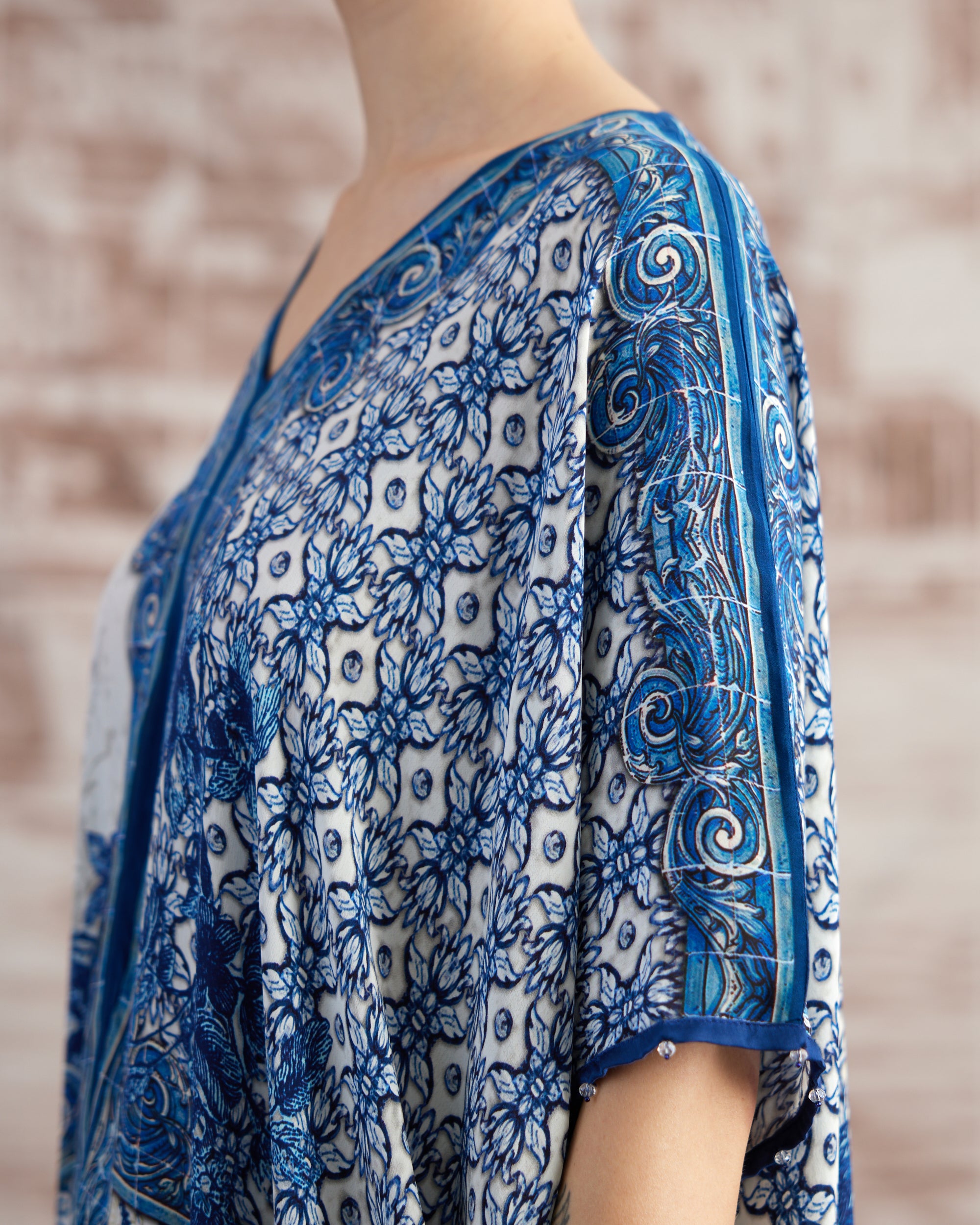 Love in Portofino (Portugal) : Majida - Blue/White