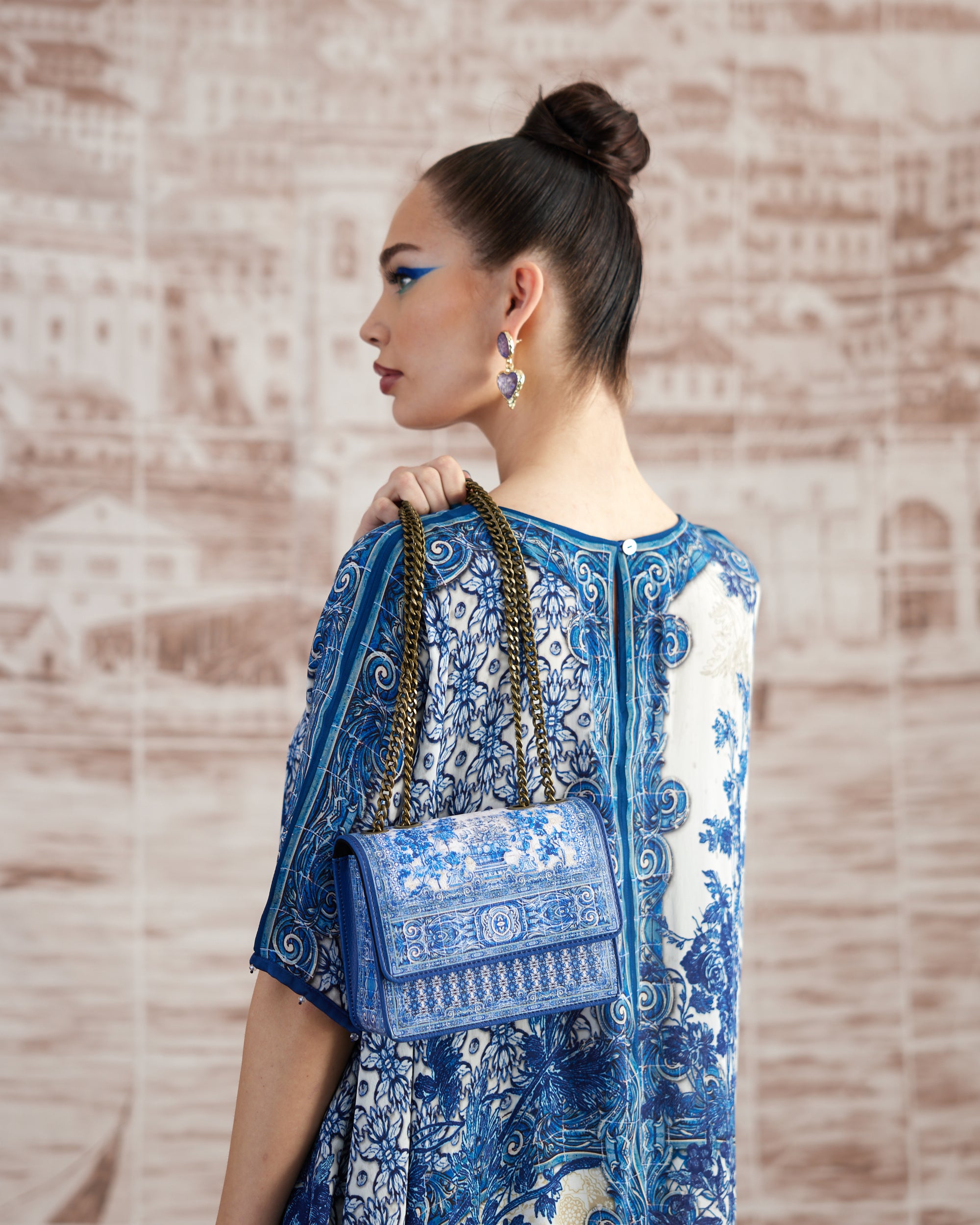 Love in Portofino (Portugal) : Majida - Blue/White