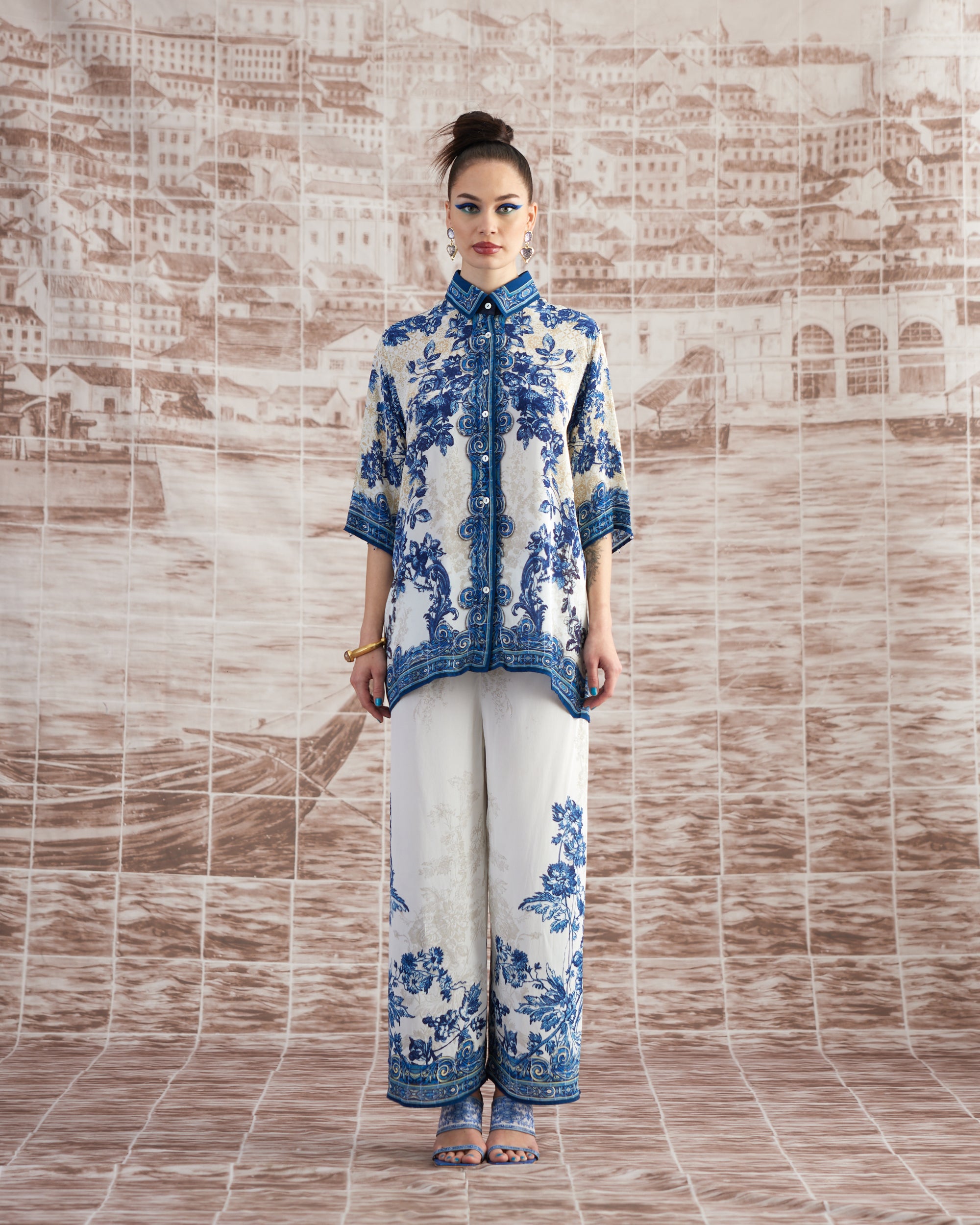 Love in Portofino (Portugal) : Maizah - Blue/White
