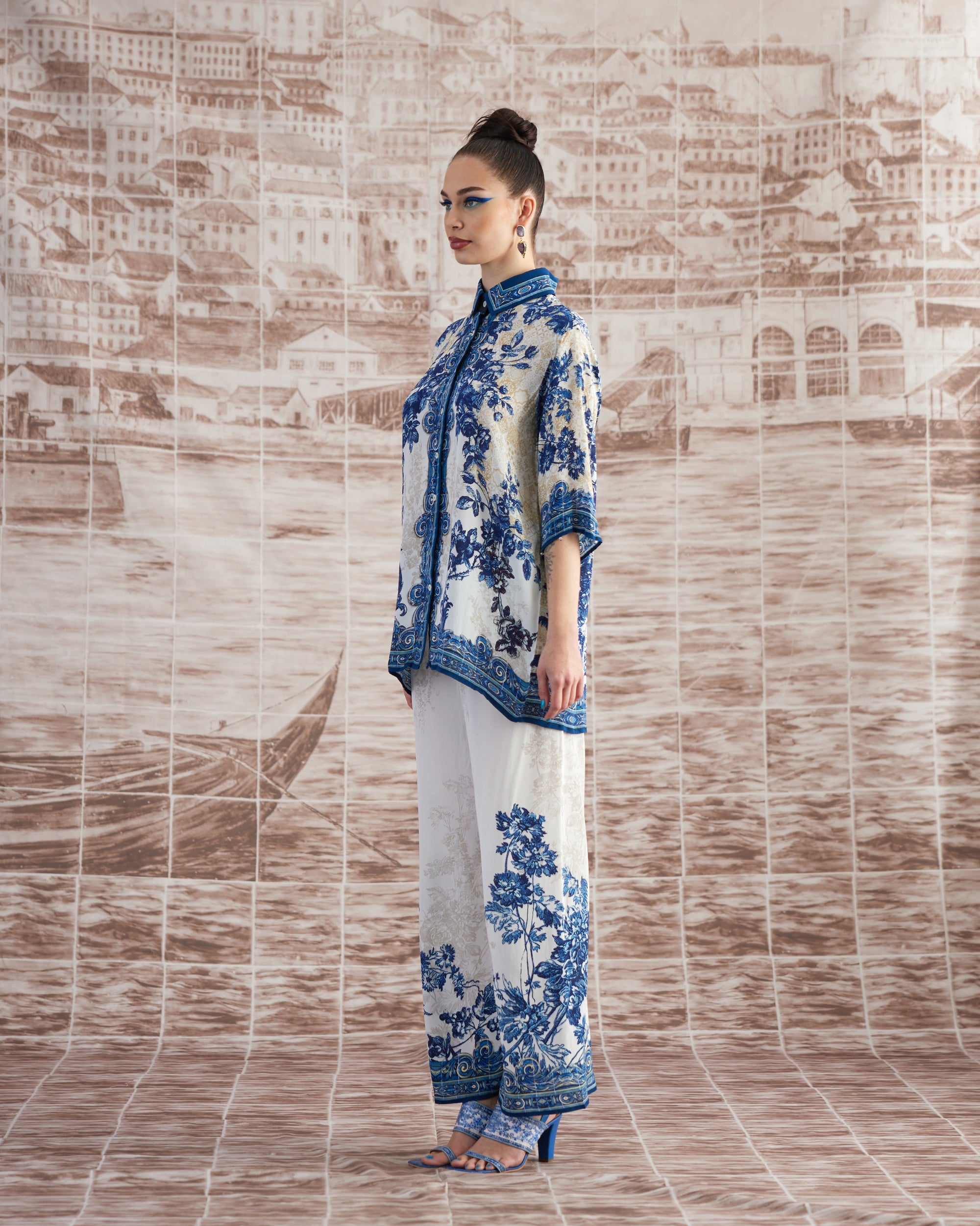 Love in Portofino (Portugal) : Maizah - Blue/White