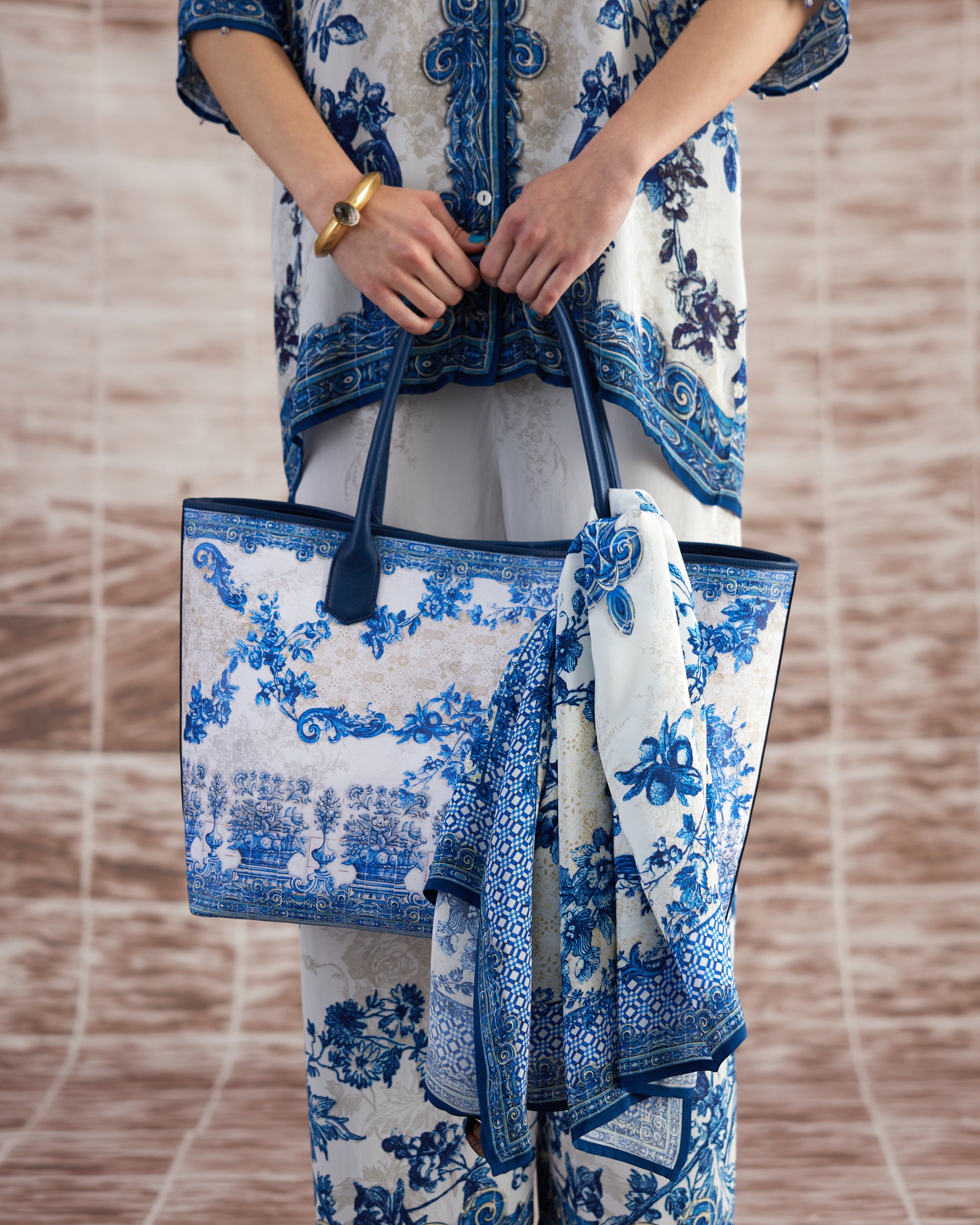 Love in Portofino (Portugal) : Maizah - Blue/White