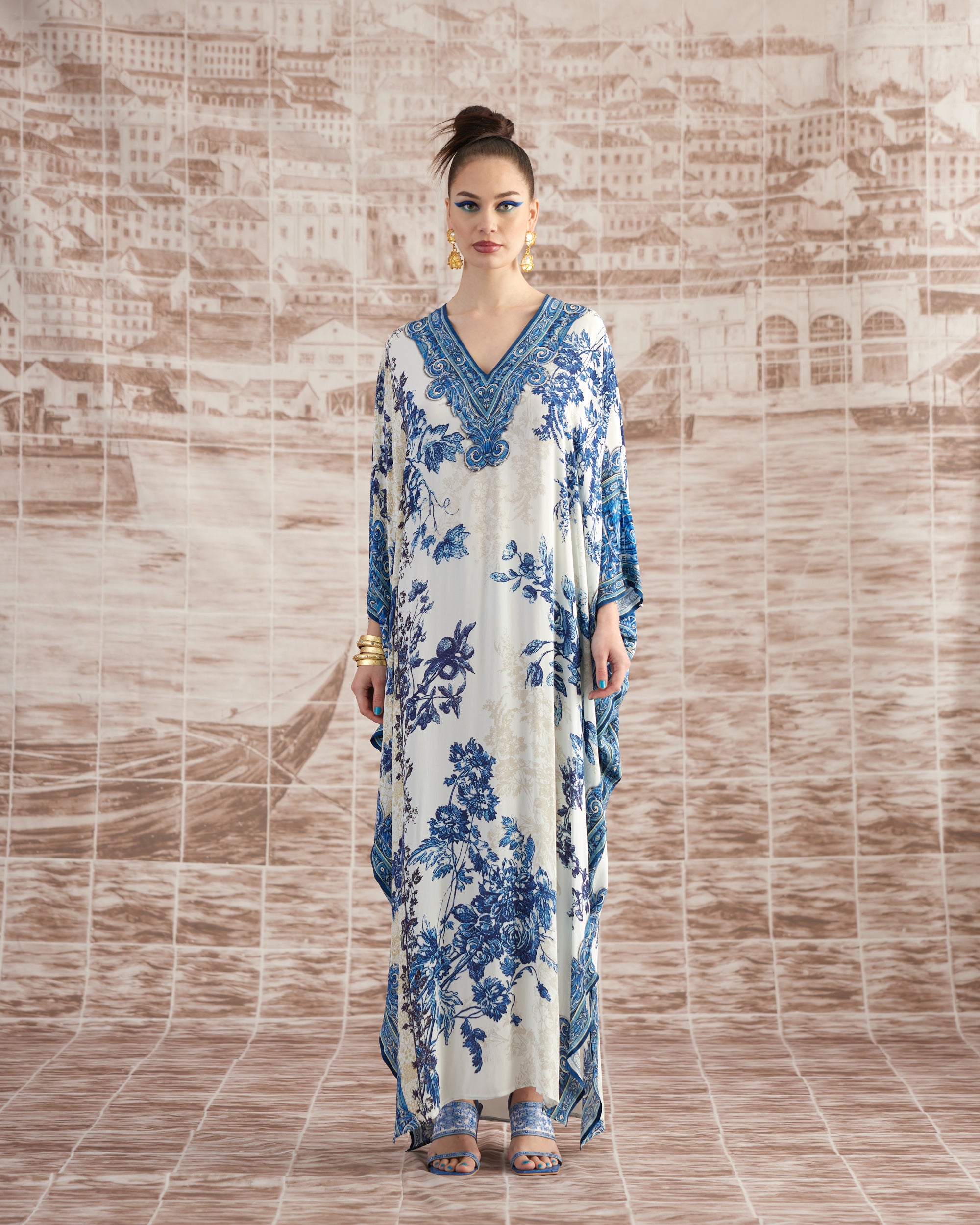 Love in Portofino (Portugal) : Verusha - Blue/White