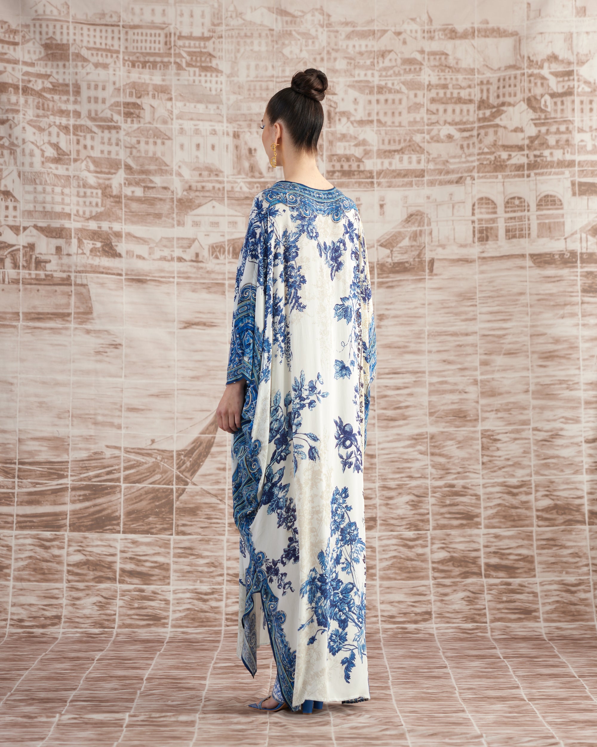 Love in Portofino (Portugal) : Verusha - Blue/White