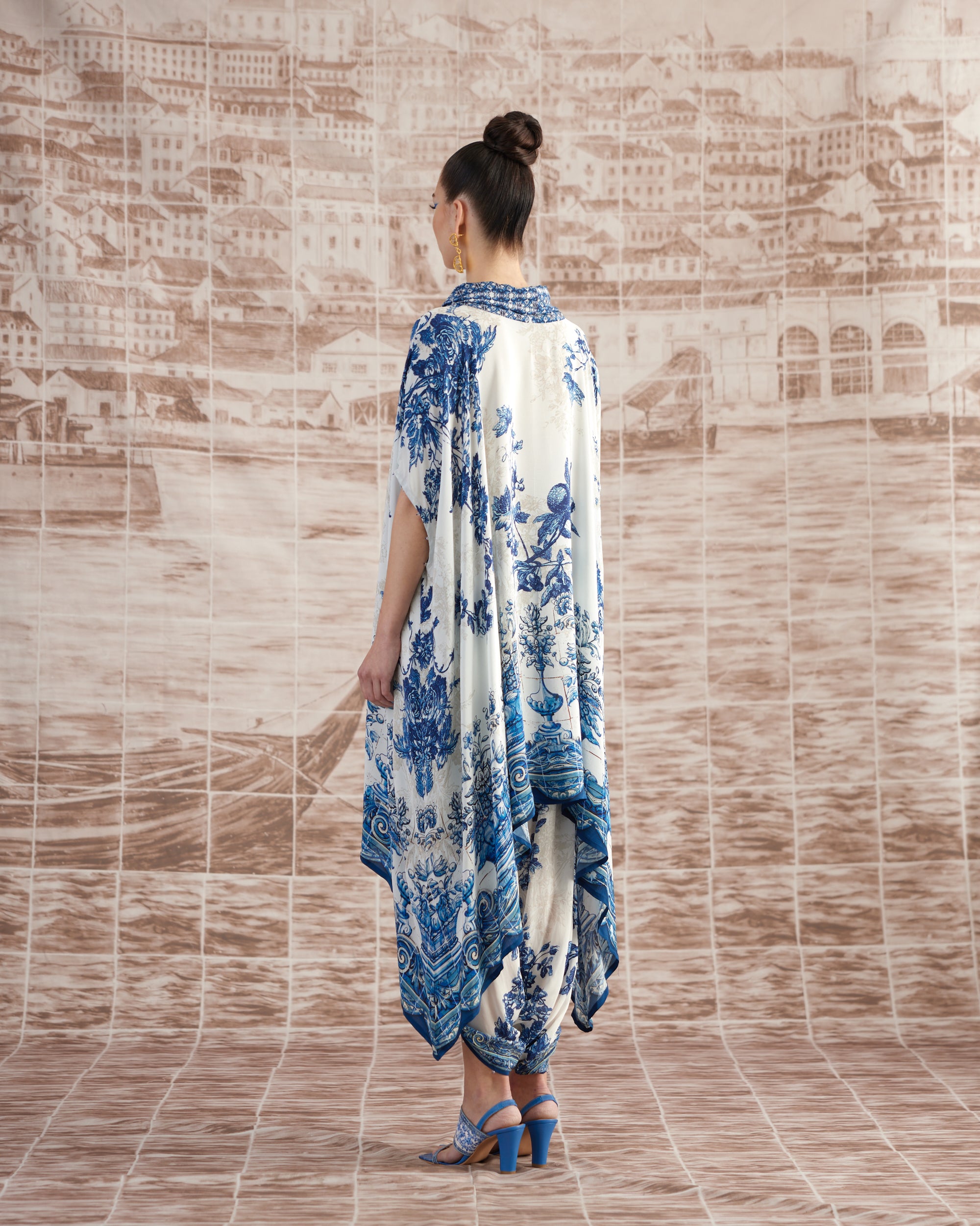 Love in Portofino (Portugal) : Lavanya - Blue/White