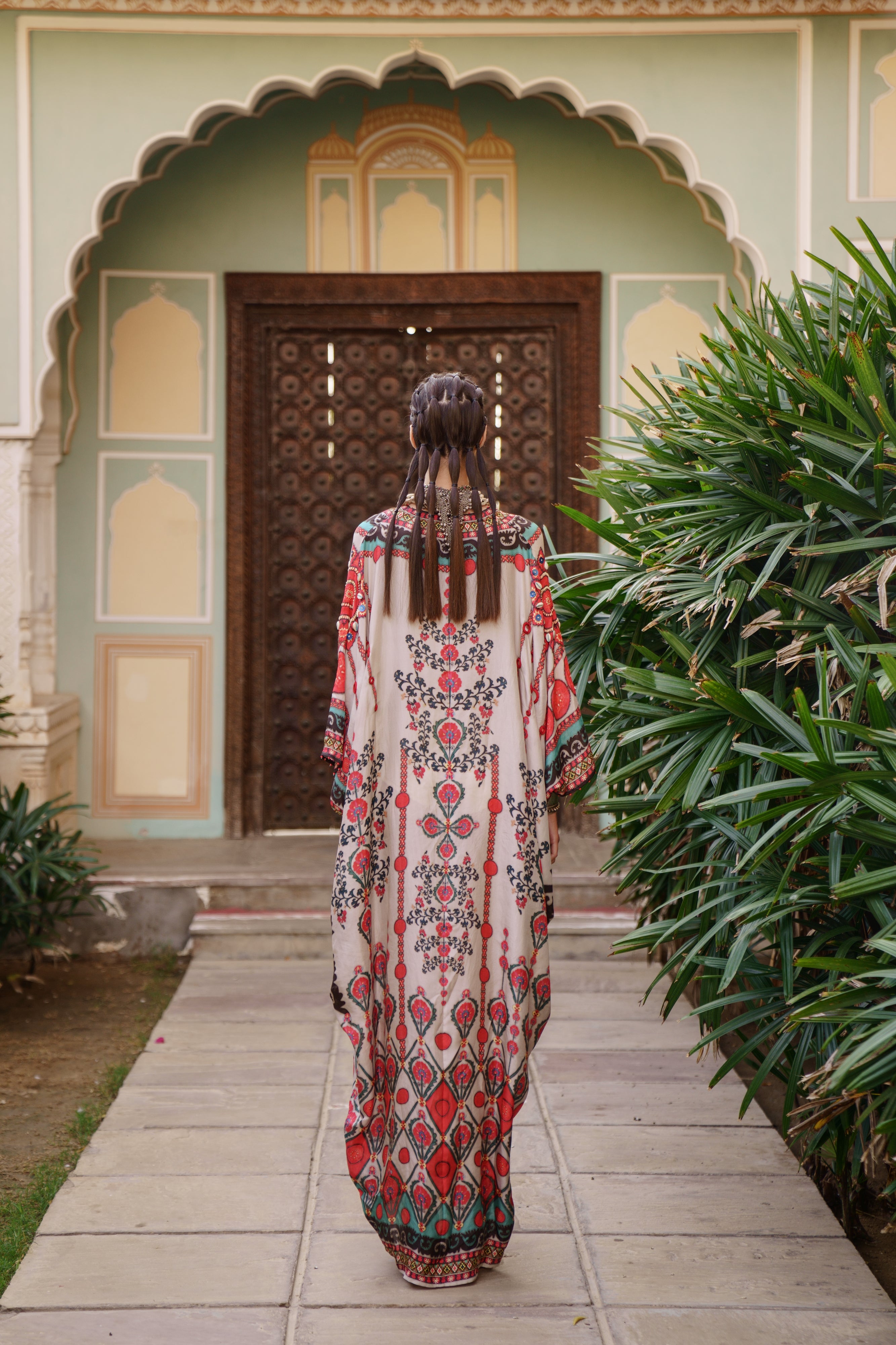 Tashkent : Verusha - Grey
