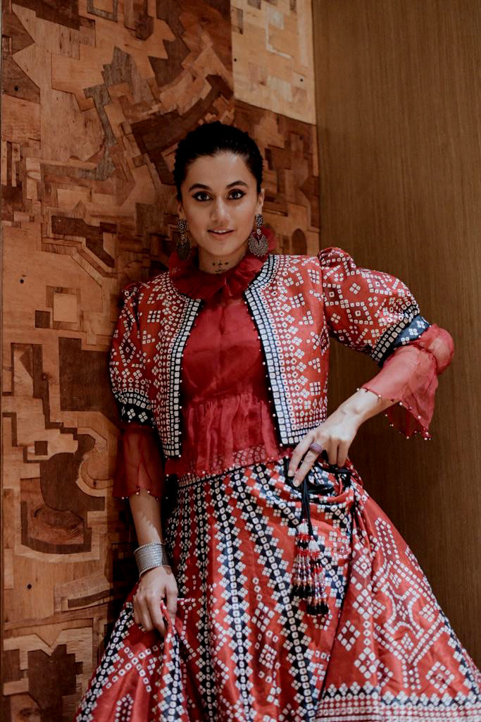 Taapsee Pannu (taapsee)