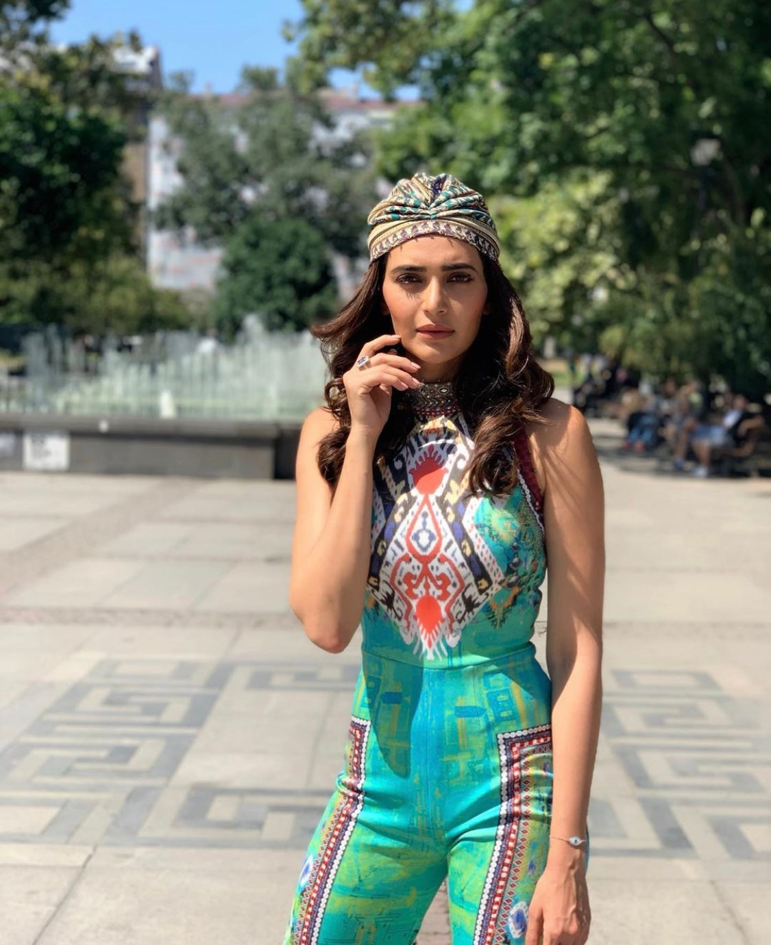 Karishma Tanna (karishmaktanna)